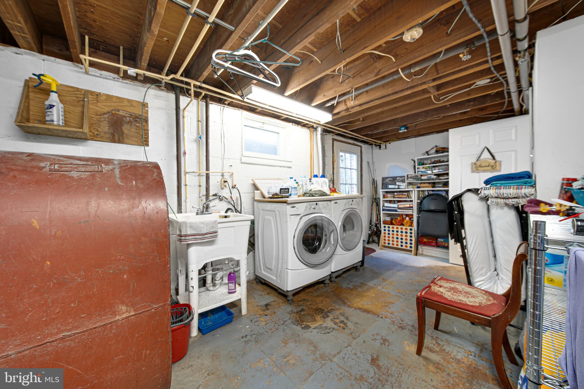 DAMASCUS OUTSIDE - Residential