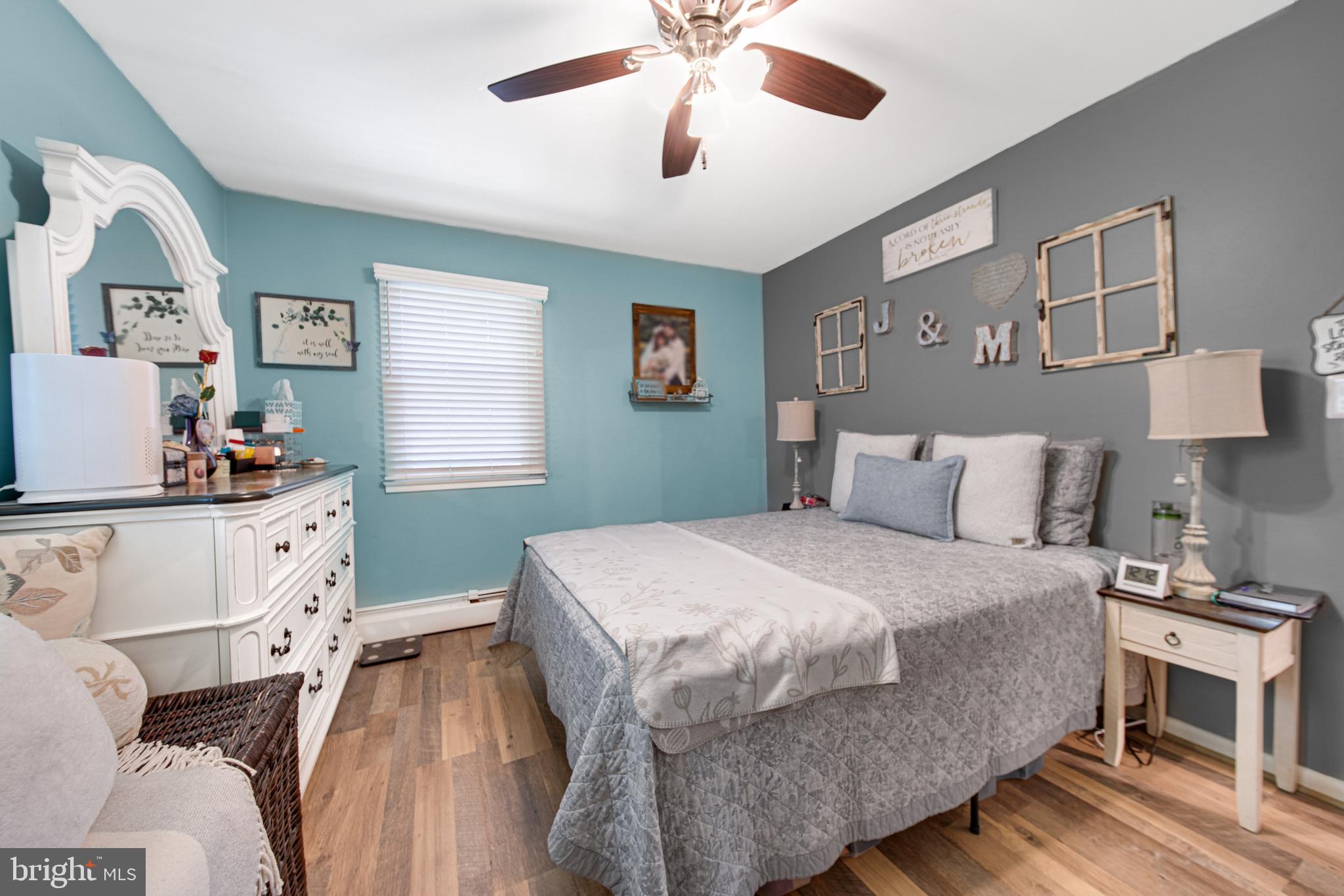 DAMASCUS OUTSIDE - Residential