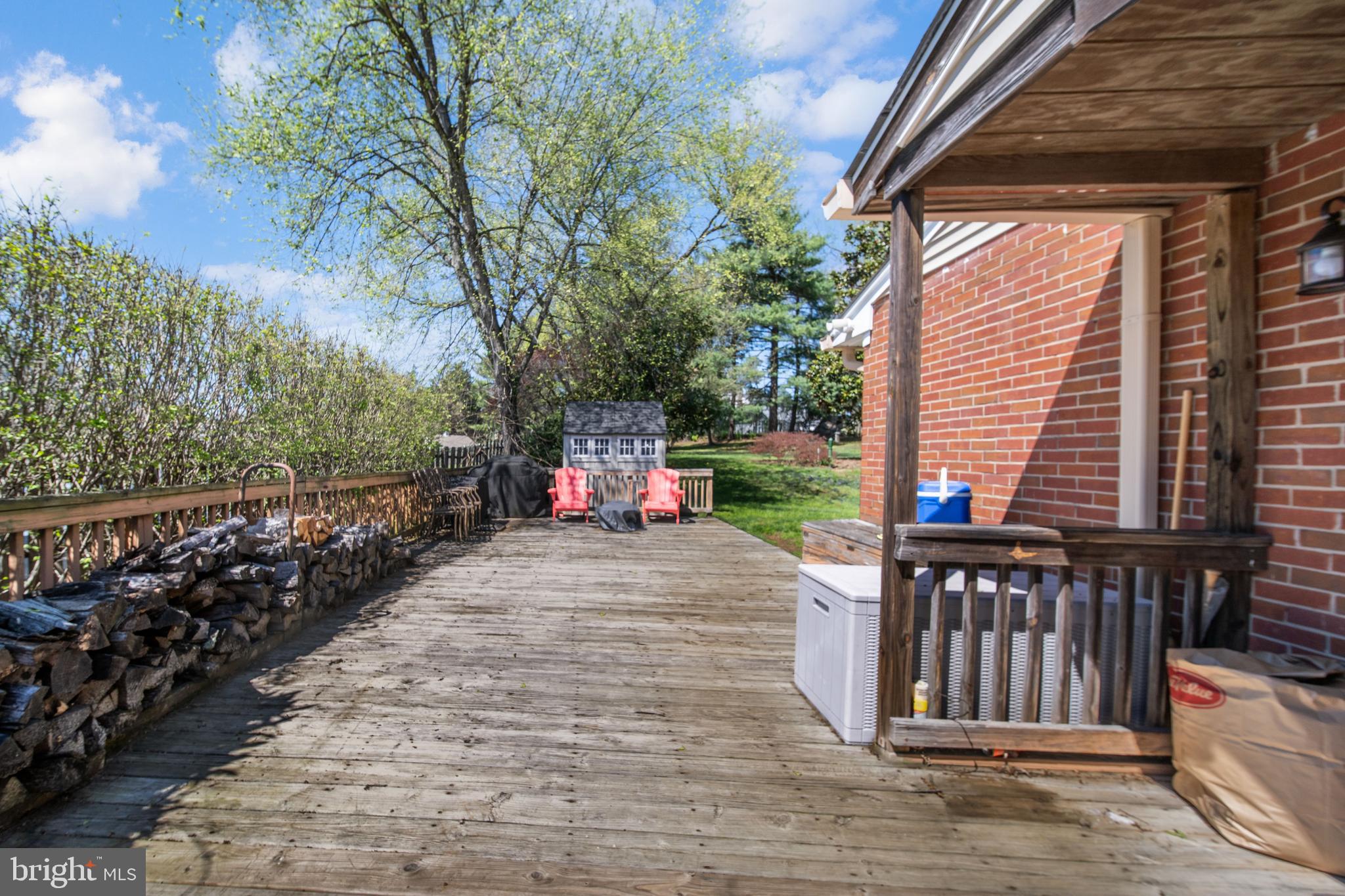 DAMASCUS OUTSIDE - Residential