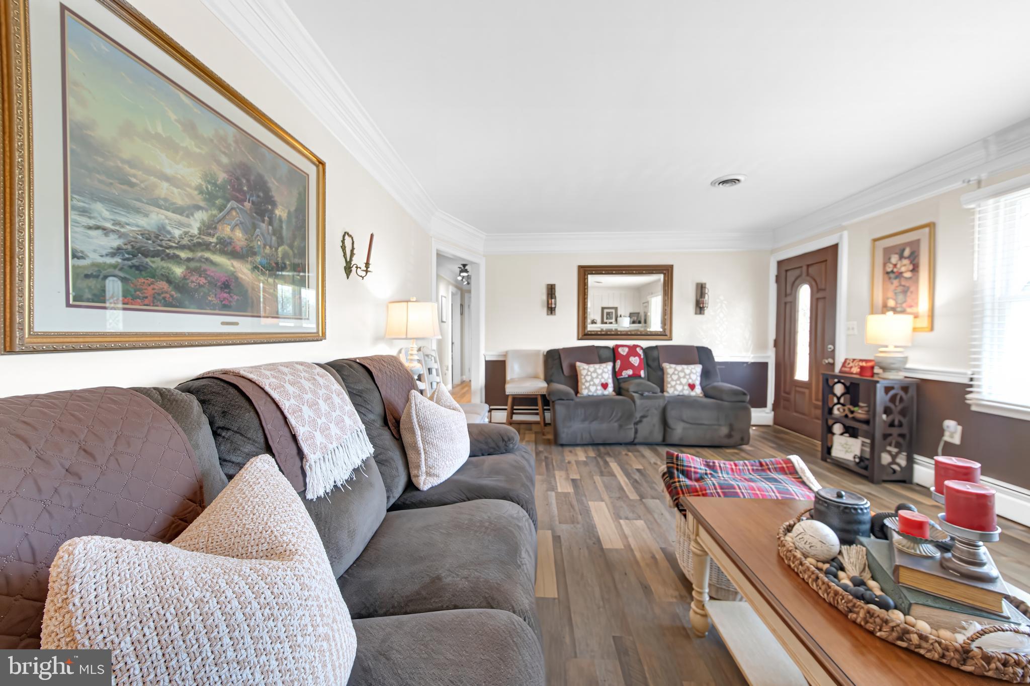 DAMASCUS OUTSIDE - Residential