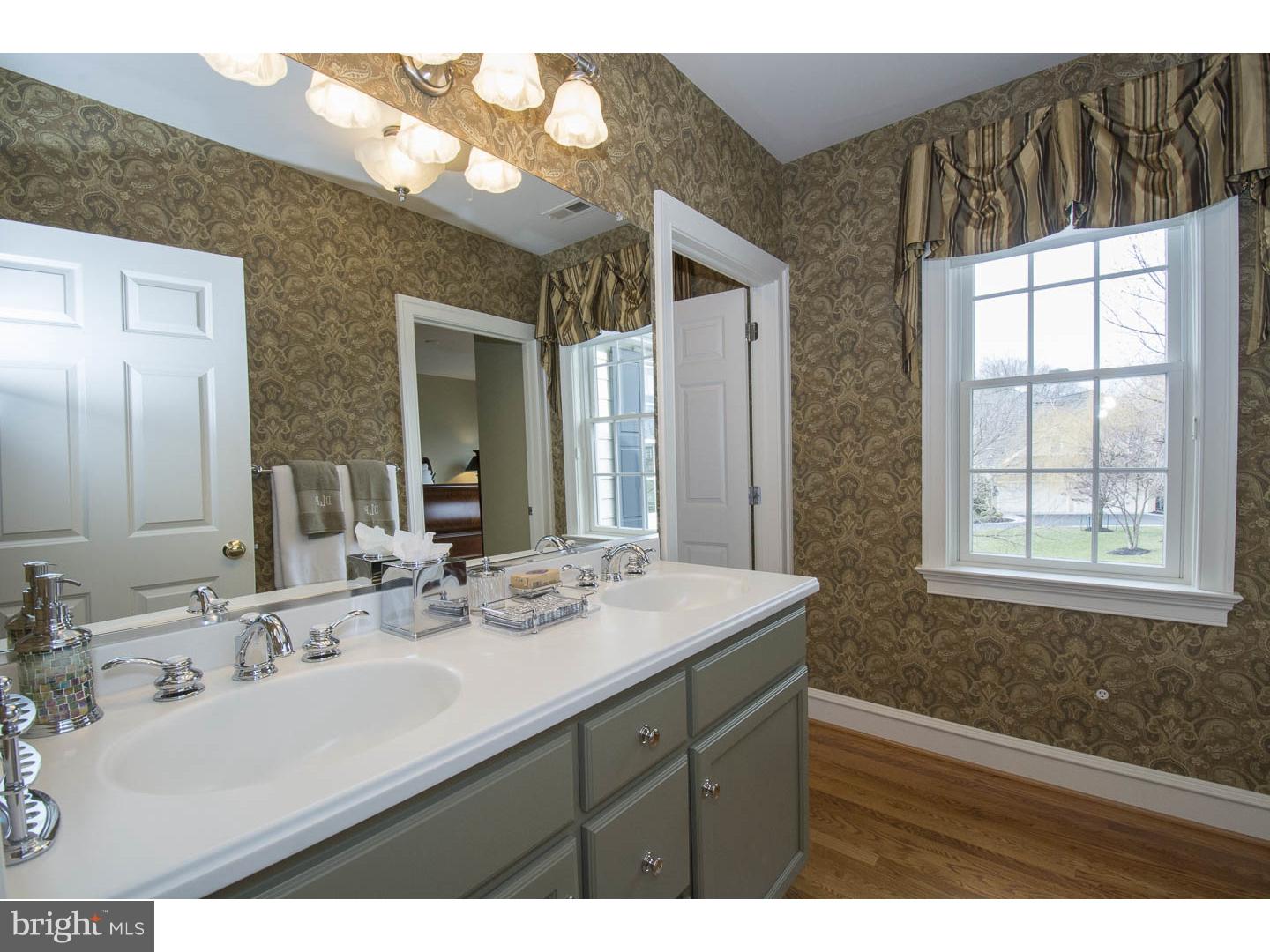 SAYBROOK - Residential