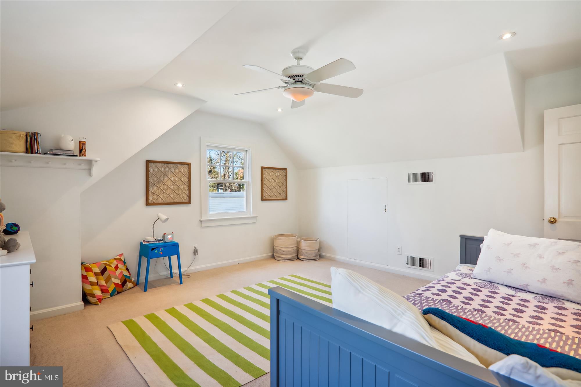 ALTA VISTA - Residential