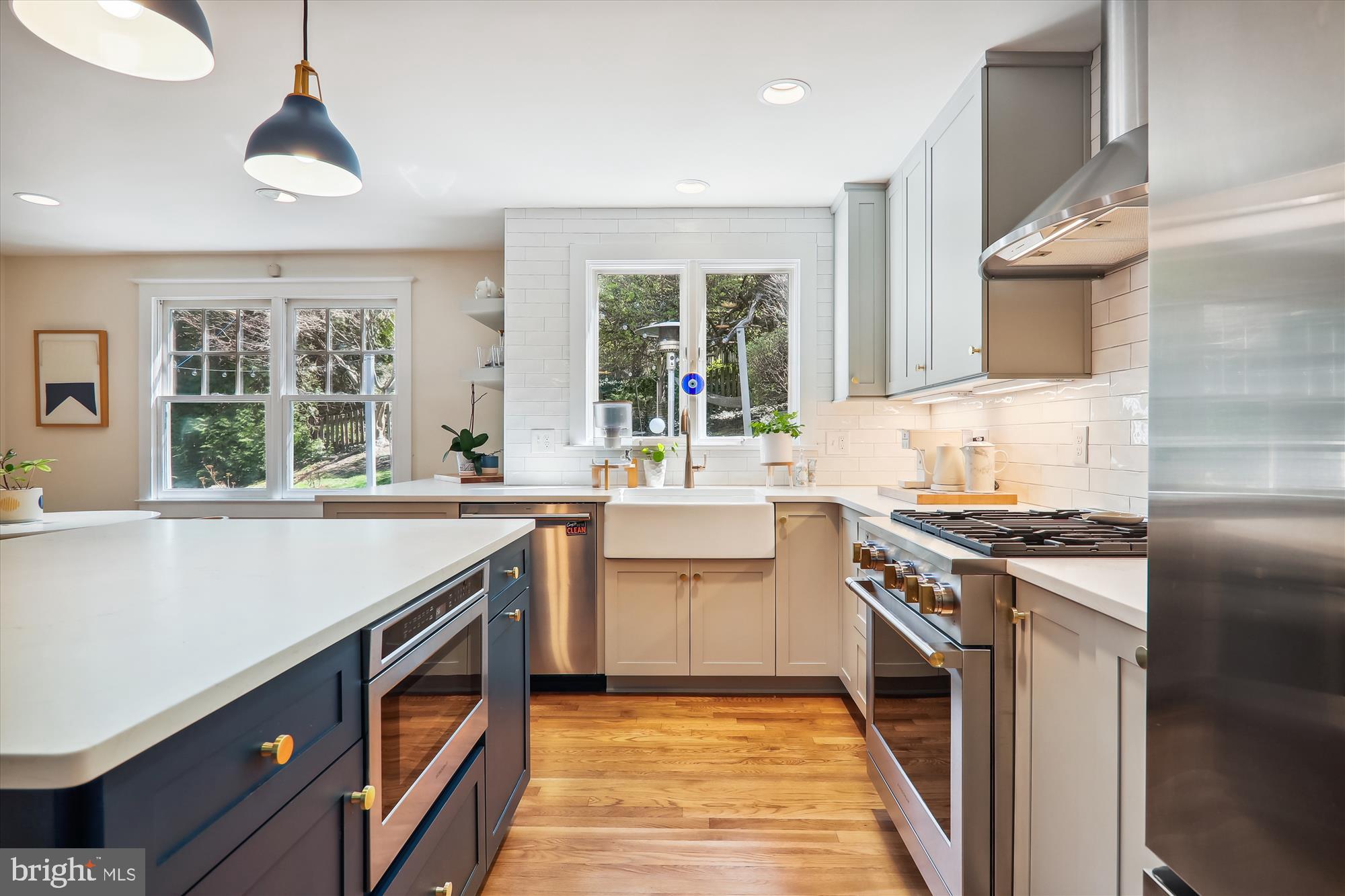 ALTA VISTA - Residential