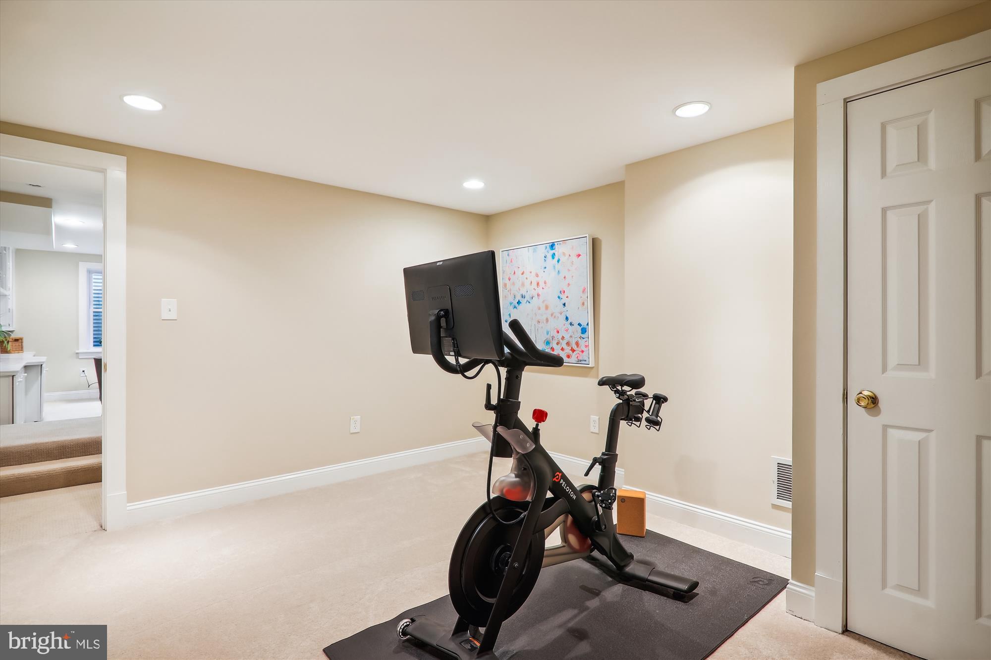 ALTA VISTA - Residential