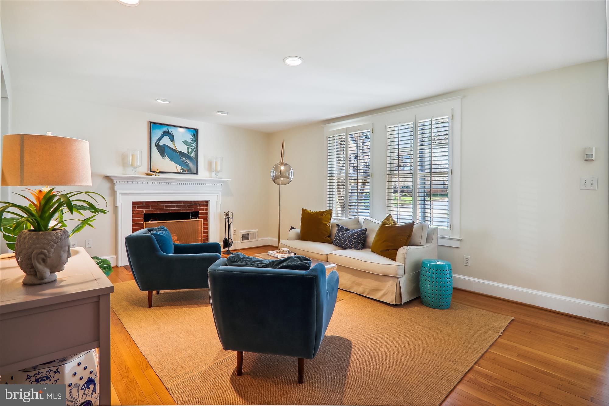 ALTA VISTA - Residential