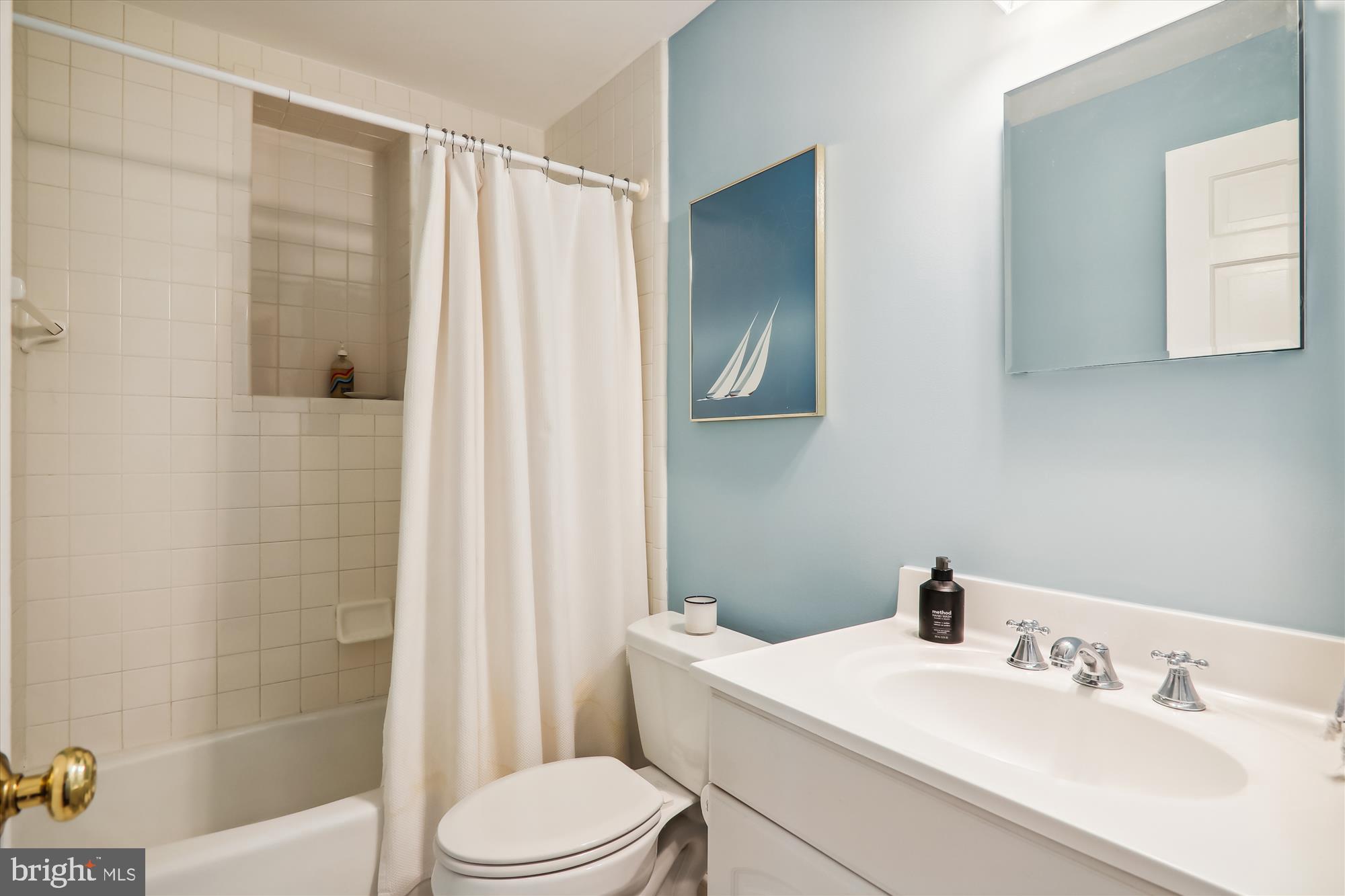 ALTA VISTA - Residential