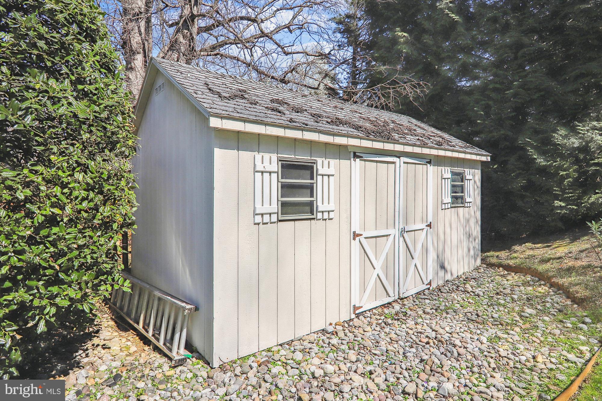 ALTA VISTA - Residential