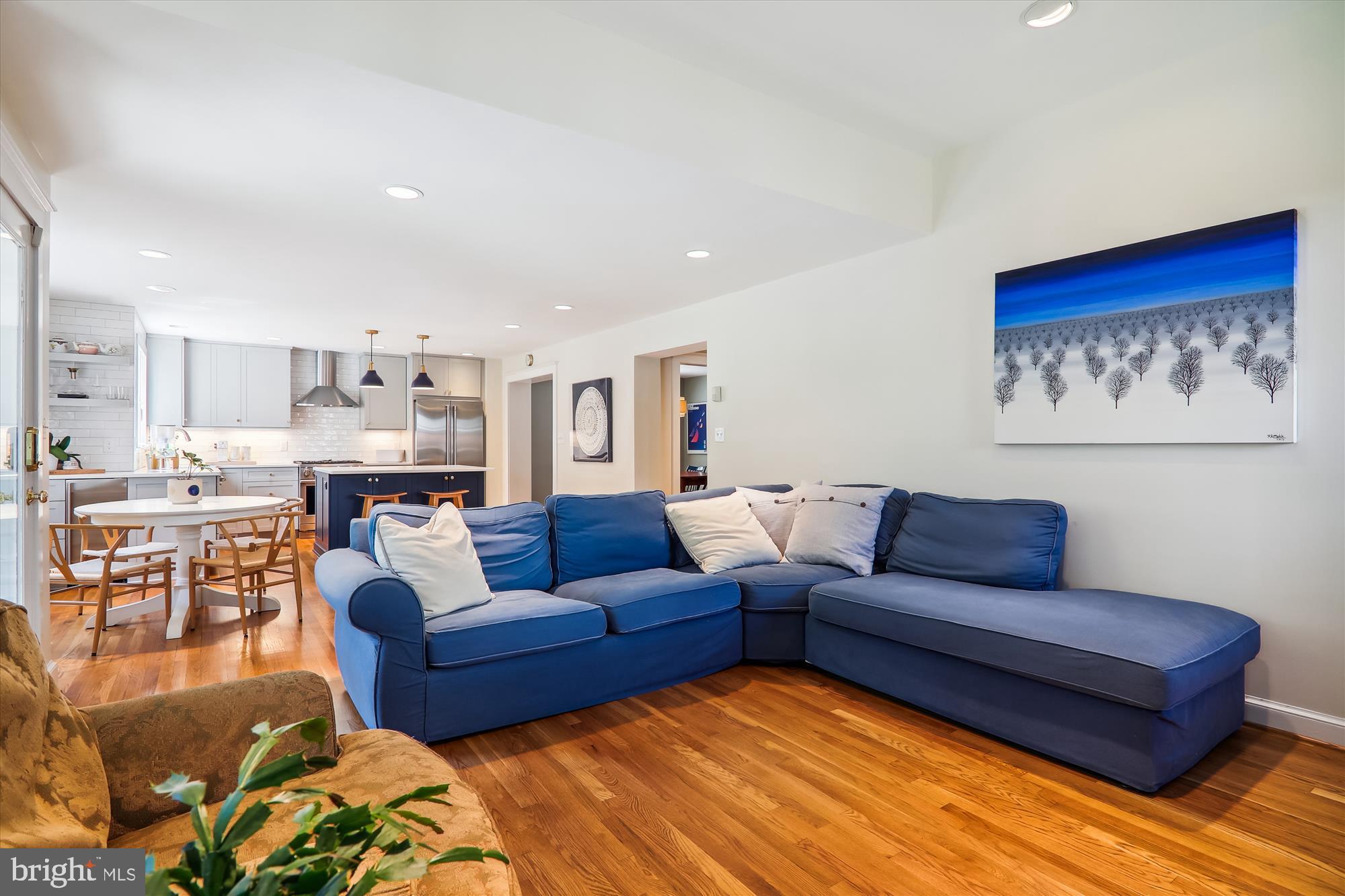 ALTA VISTA - Residential