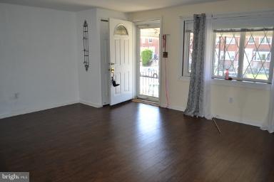 MAIDEN CHOICE VILLAGE - Residential Lease