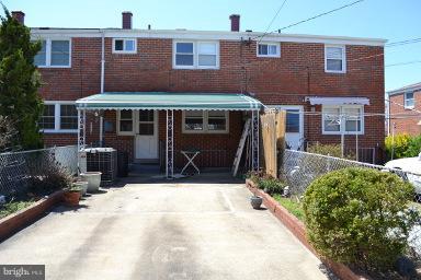 MAIDEN CHOICE VILLAGE - Residential Lease