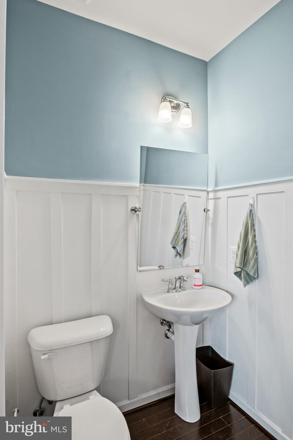 TANYARD COVE NORTH - Residential Lease