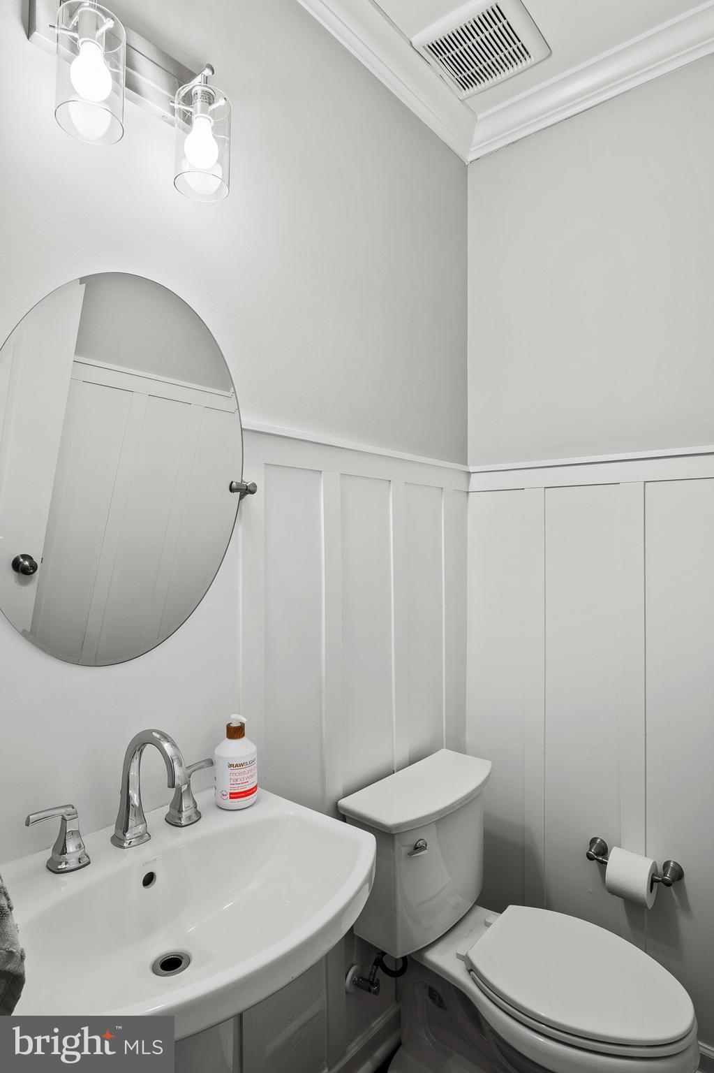 TANYARD COVE NORTH - Residential Lease