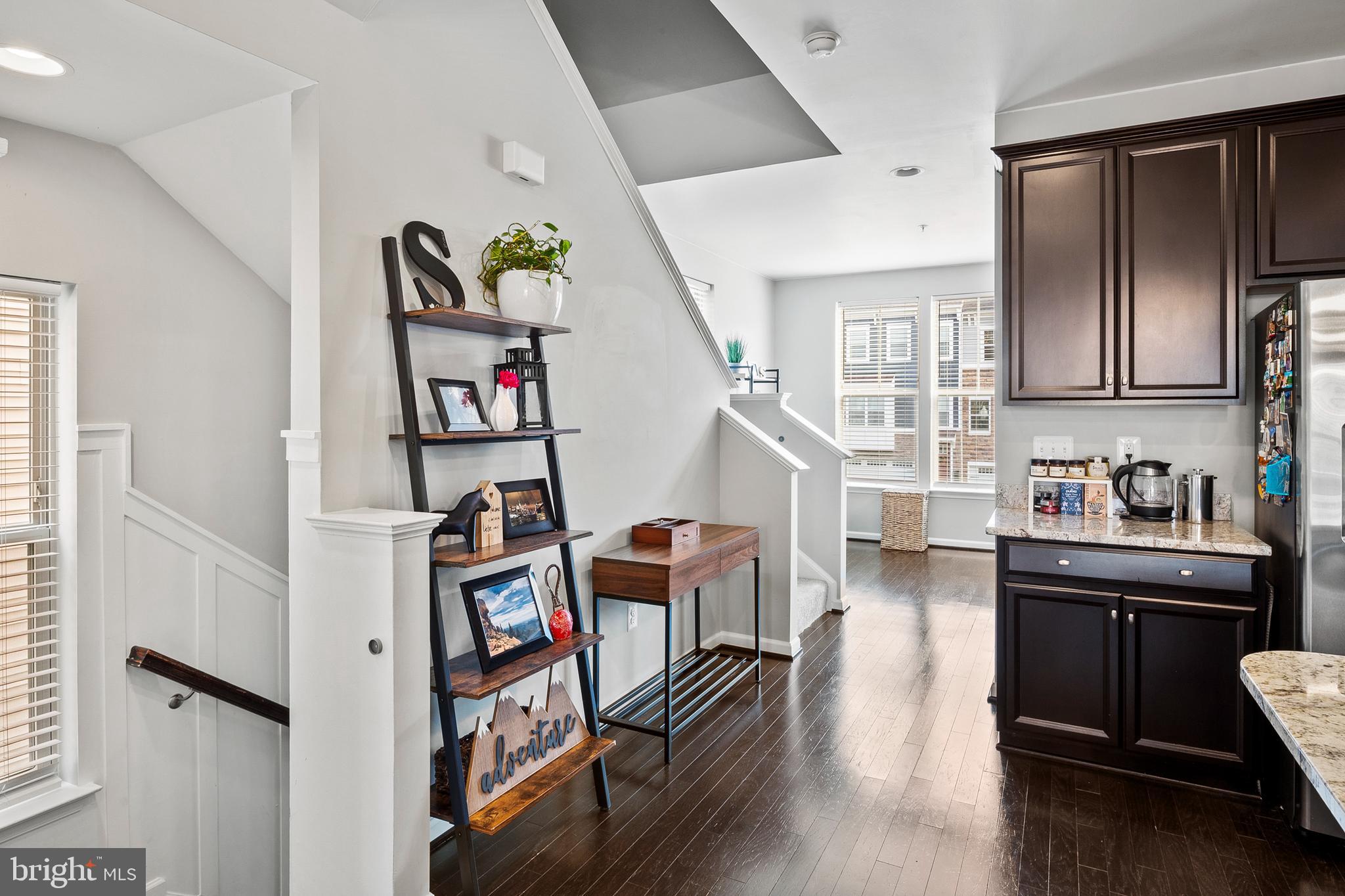 TANYARD COVE NORTH - Residential Lease