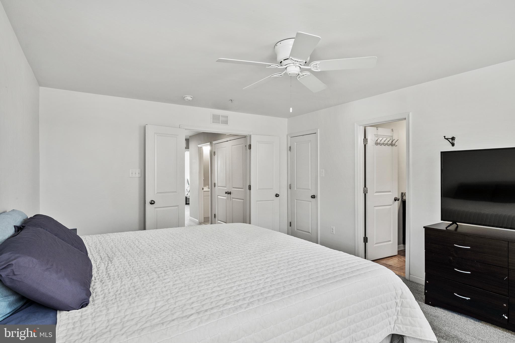 TANYARD COVE NORTH - Residential Lease