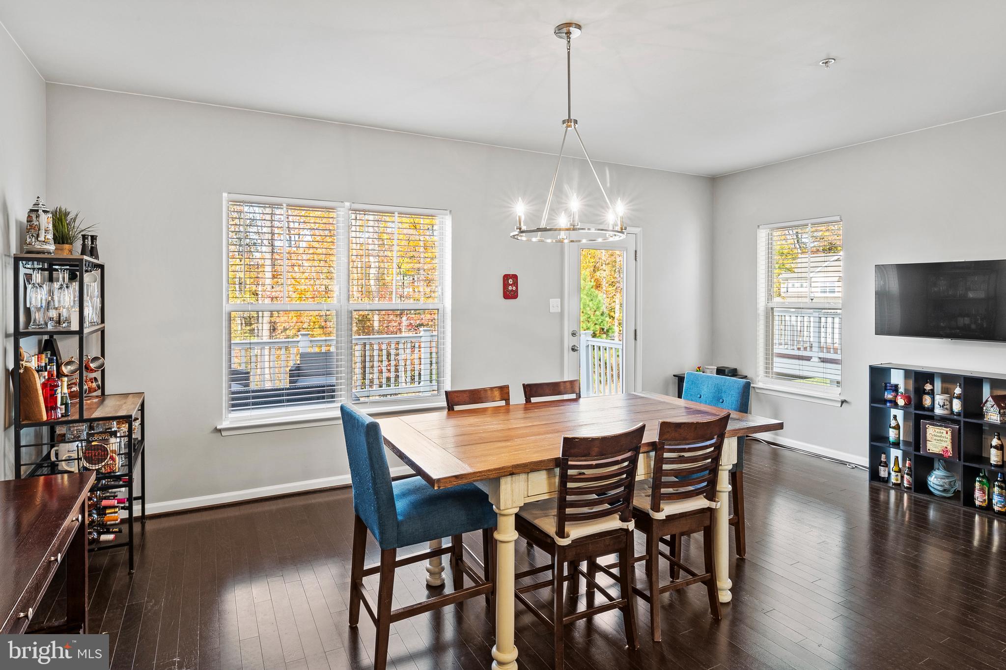 TANYARD COVE NORTH - Residential Lease