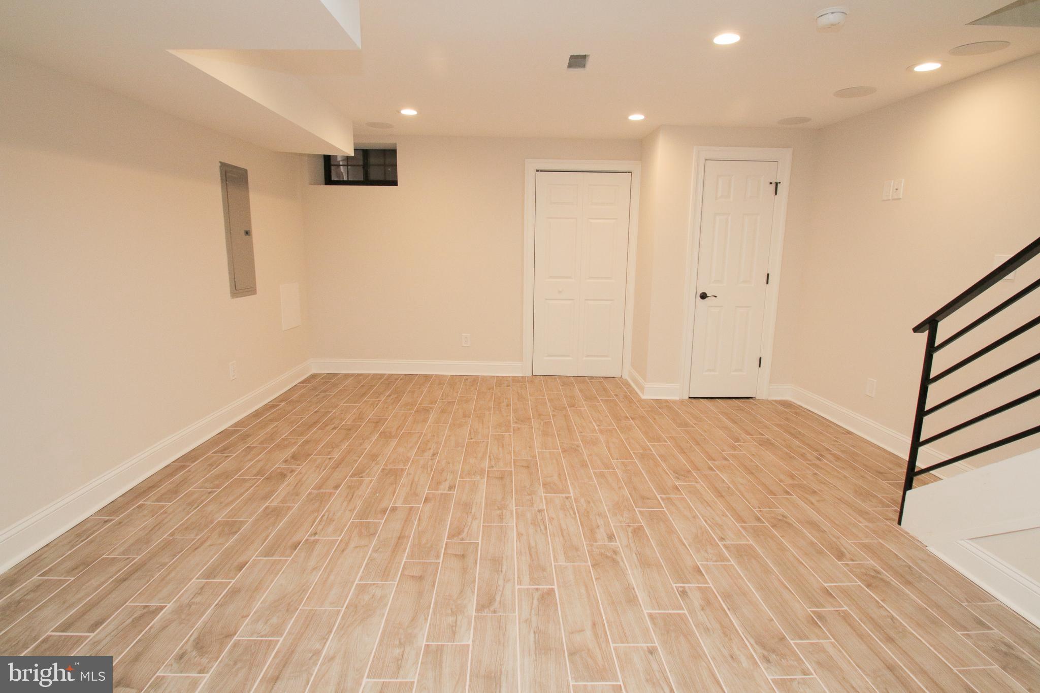 BELLA VISTA - Residential