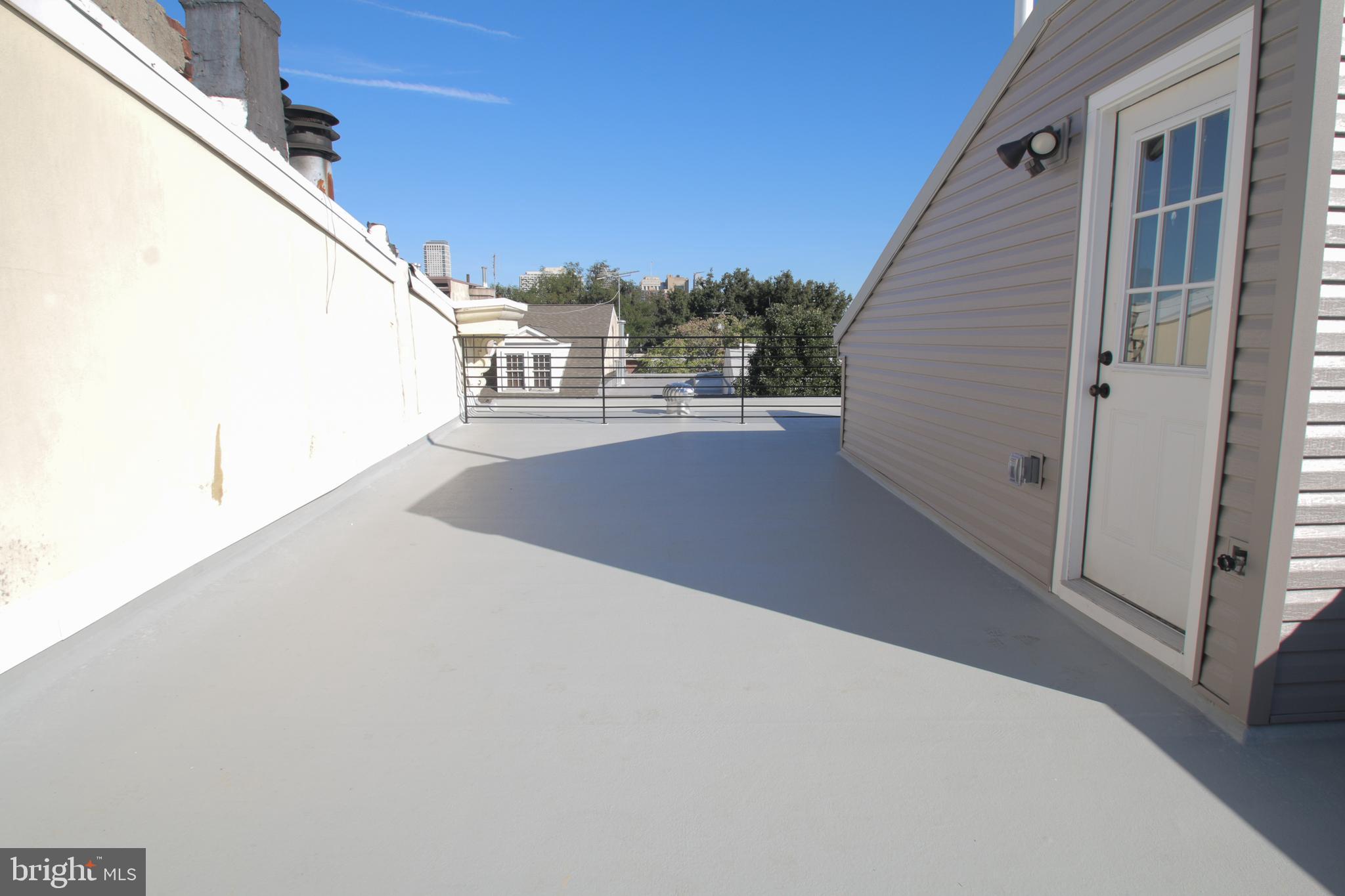 BELLA VISTA - Residential