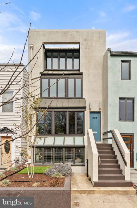 908 INDEPENDENCE AVENUE SE WASHINGTON DC 20003