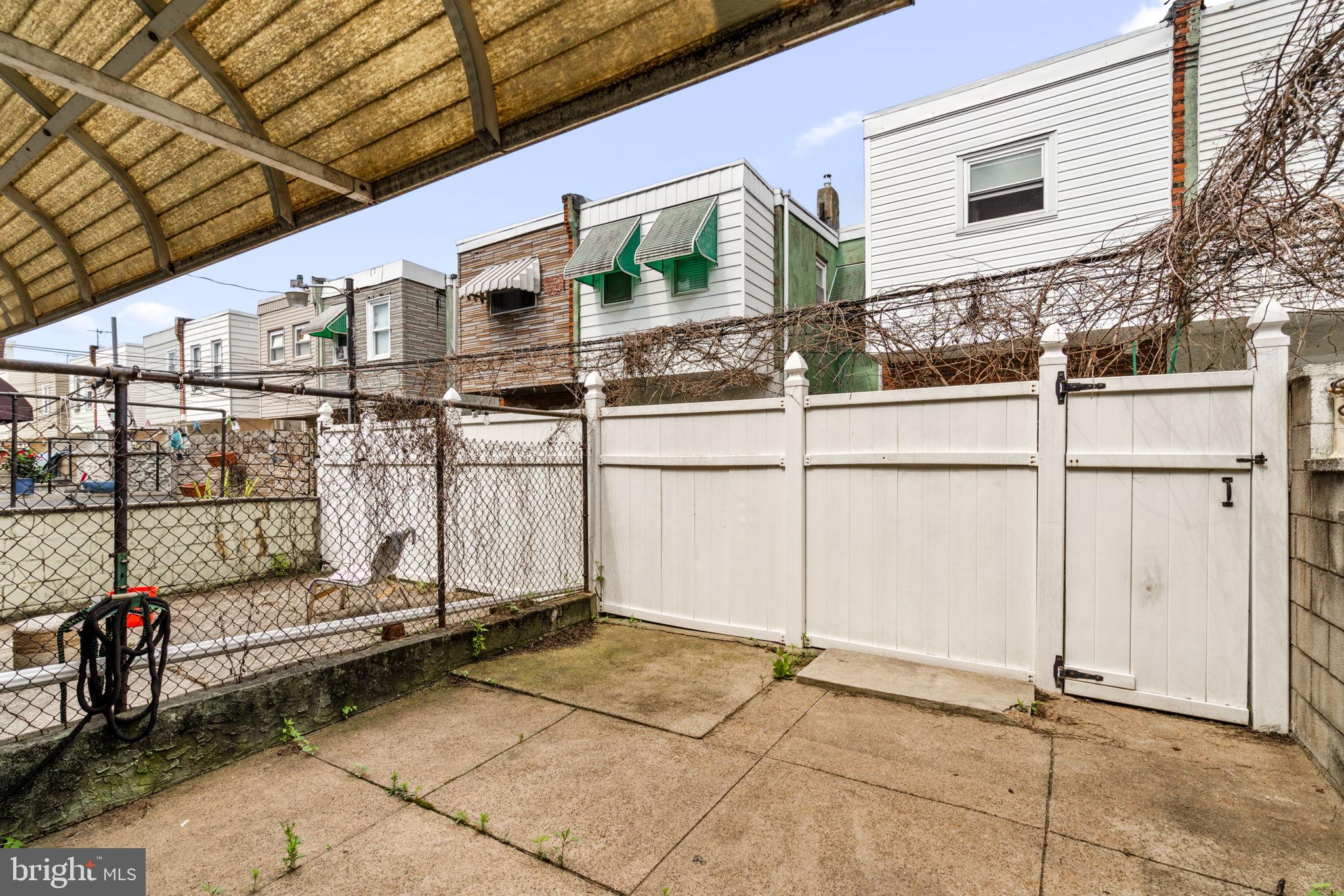 GIRARD ESTATES - Residential