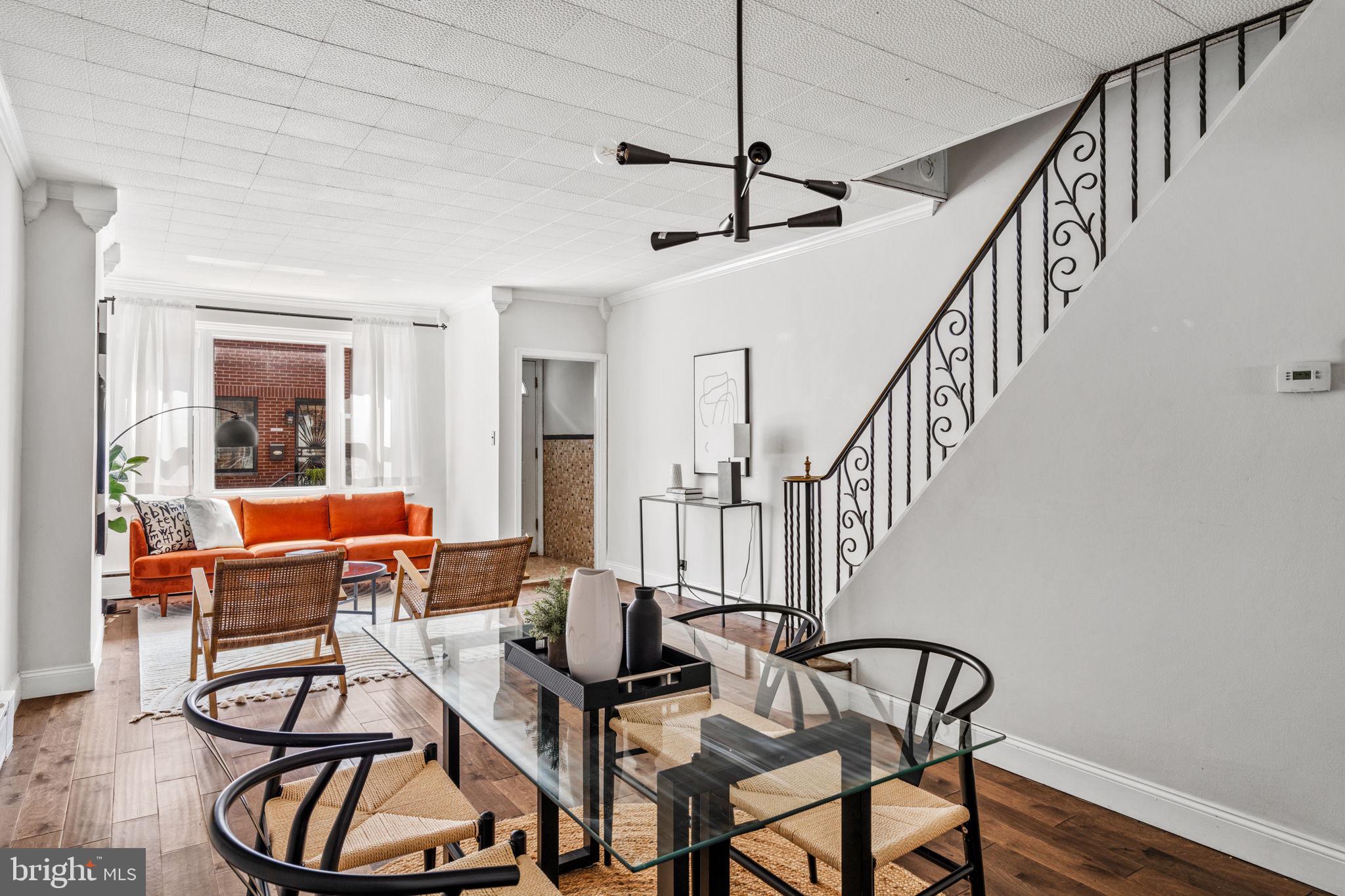 GIRARD ESTATES - Residential