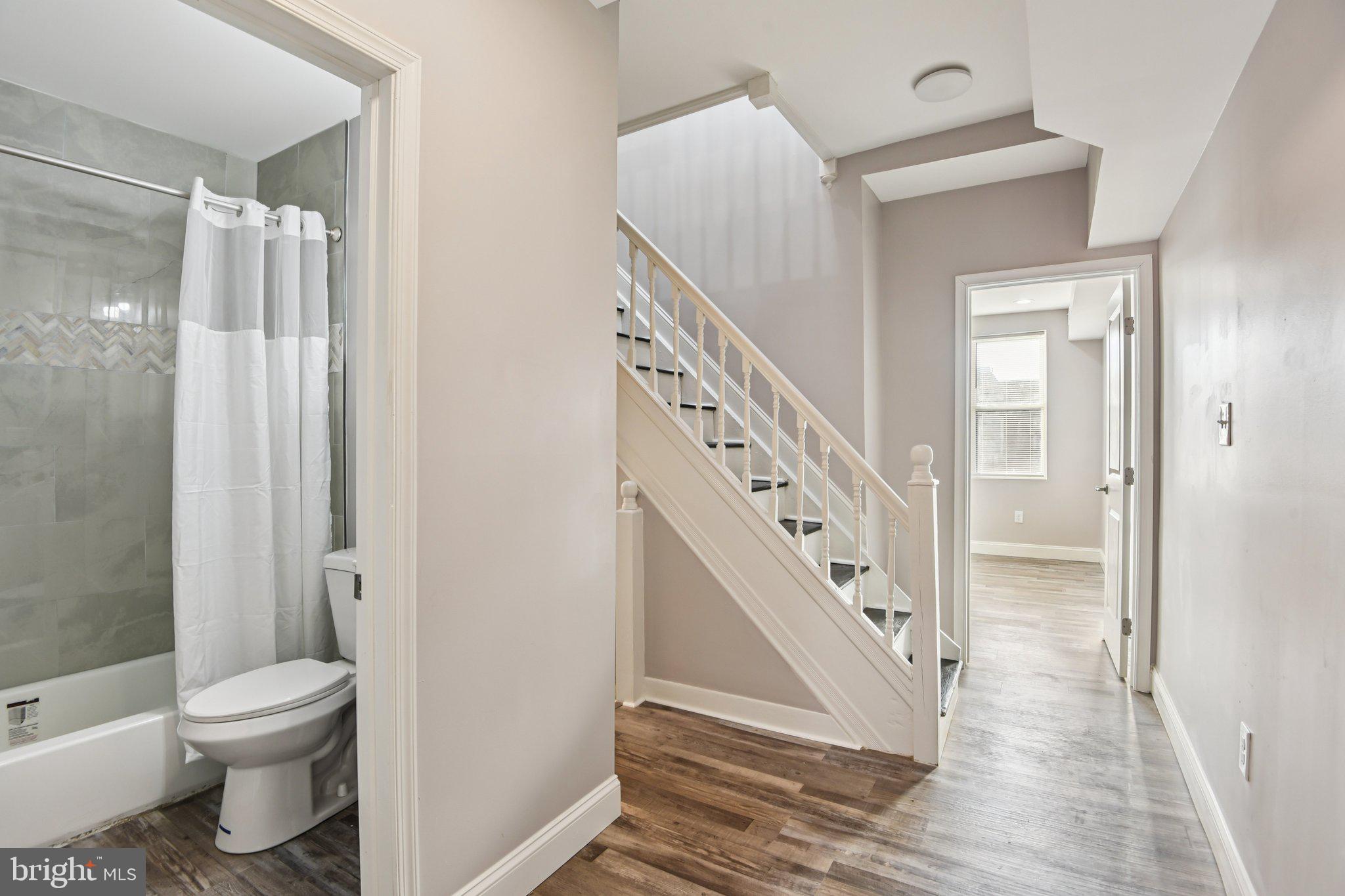 MILTON-MONTFORD - Residential