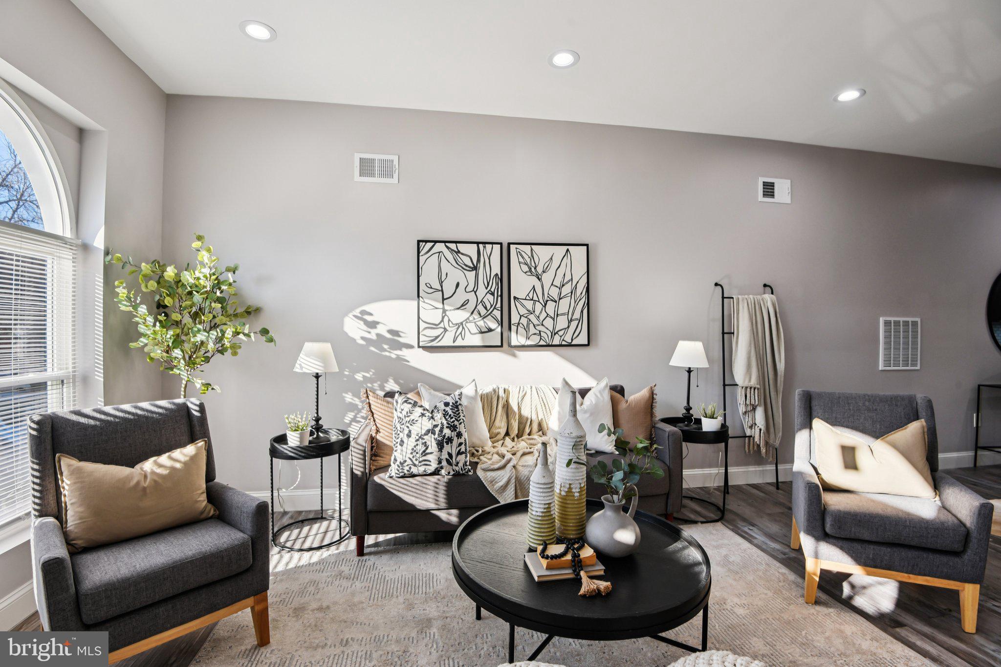 MILTON-MONTFORD - Residential