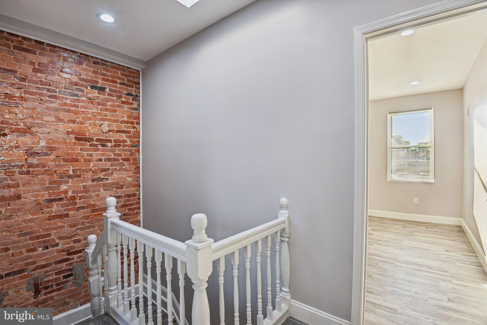 MILTON-MONTFORD - Residential