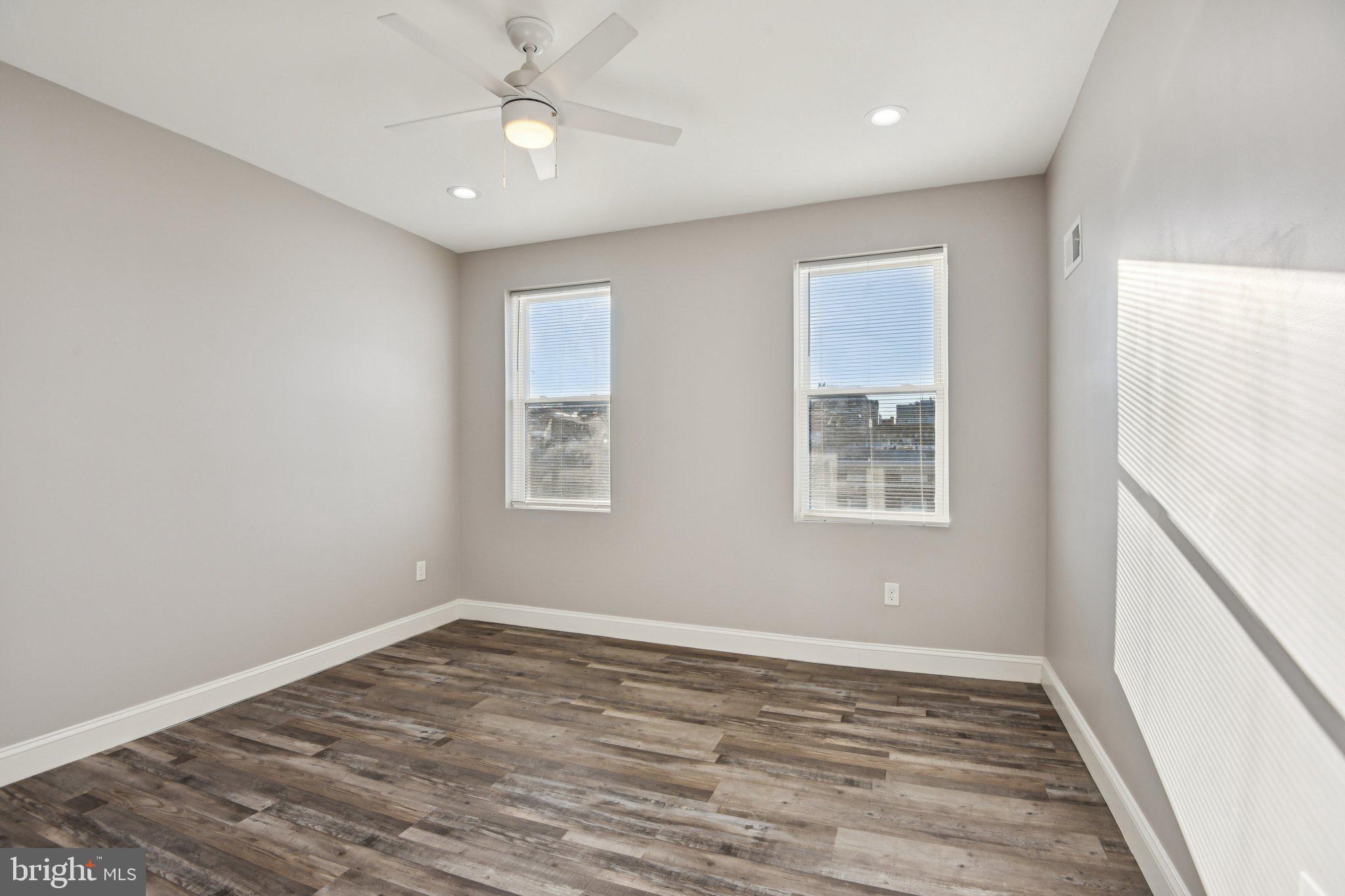 MILTON-MONTFORD - Residential