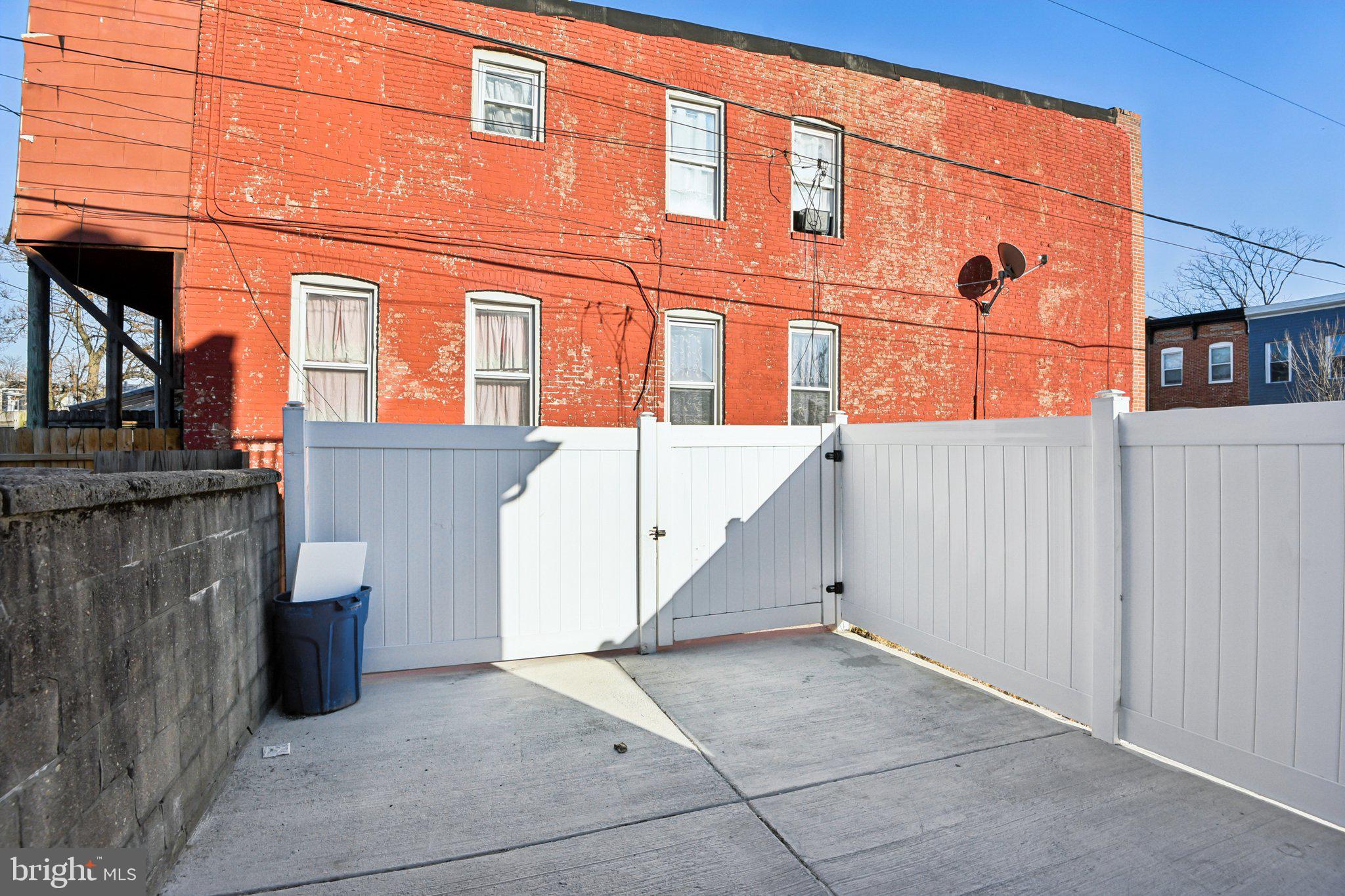 MILTON-MONTFORD - Residential