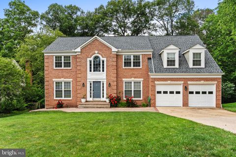Homes For Sale - 6836 Compton Heights Circle<br/> CLIFTON, VA 20124