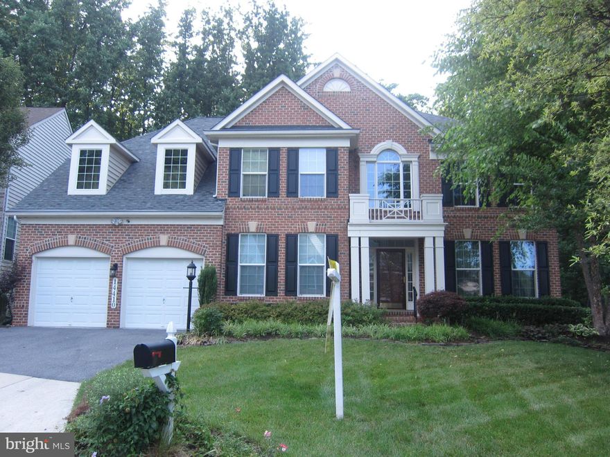 LUXURY HOME W/ MANY UPGRADES, FULLY PAINTED AND READY TO MOVE IN. PRIVATE BACKYARD WITH HOTTUB, DECK AND SLATE PATIO, EXTENDED FAMILY ROOM, SUNROOM W/ SKYLIGHTS, MAIN LEVEL BR, AMAZING MASTER SUITE, UL GUEST ROOM W/ FULL BATH, FULL LOWER LEVEL LIVING AREA. SMART HOME, 2 LAUNDRY ROOMS, SOUND, FIOS, DOUBLE WIRED, 2 ZONE HEAT/AIR, IDEAL FOR COMMUTES, METICULOUSLY MAINTAINED. OPEN SUNDAY 7/13 1-4.