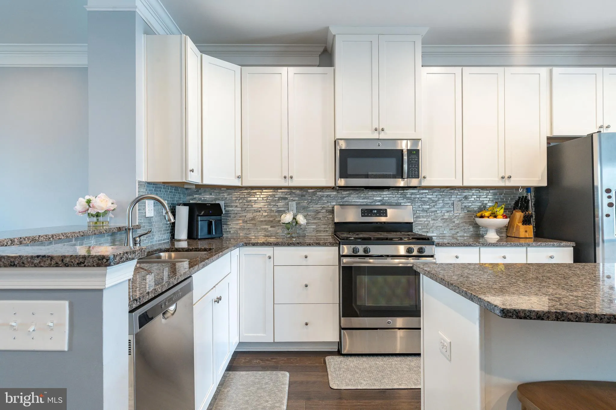 Wyncote, Pennsylvania 19095, United States, 3 Bedrooms Bedrooms, ,3 BathroomsBathrooms,Residential,Contingent,218226