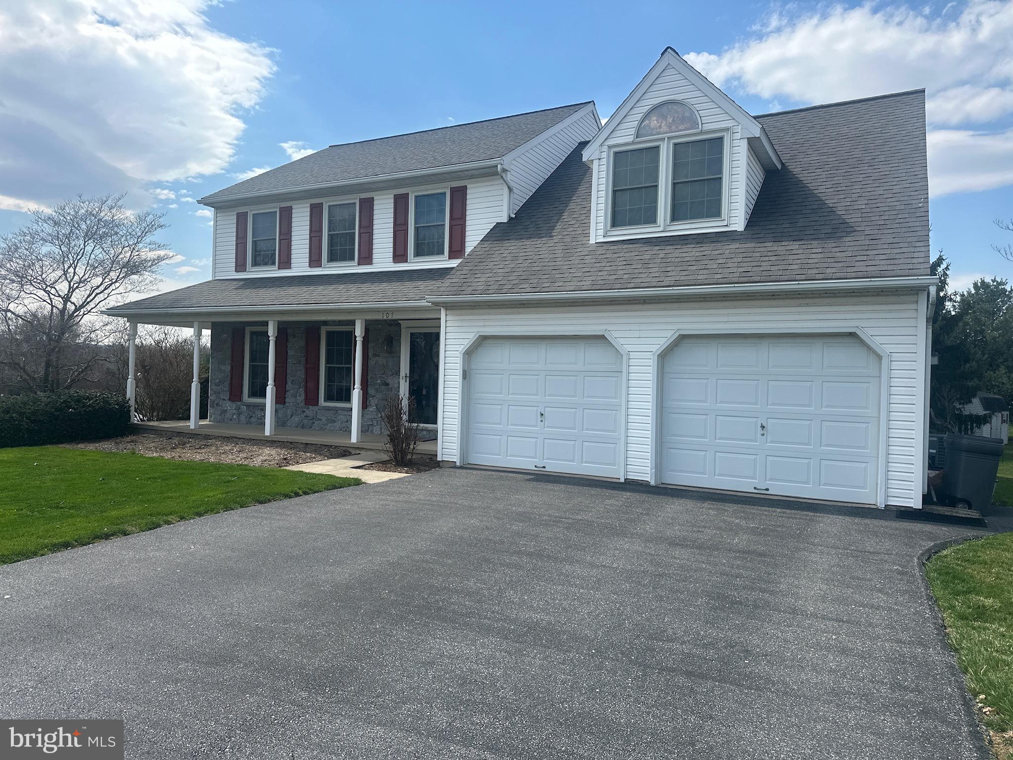 SOMERSET CROSSING - Residential