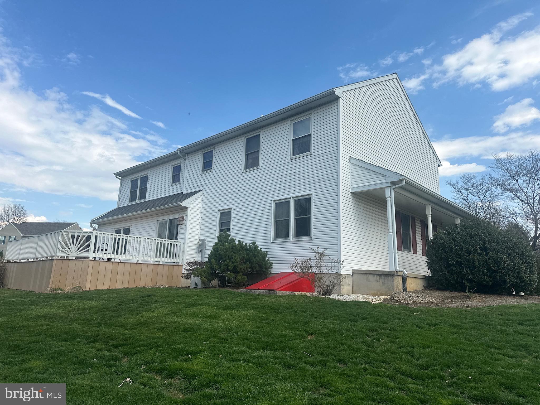 SOMERSET CROSSING - Residential