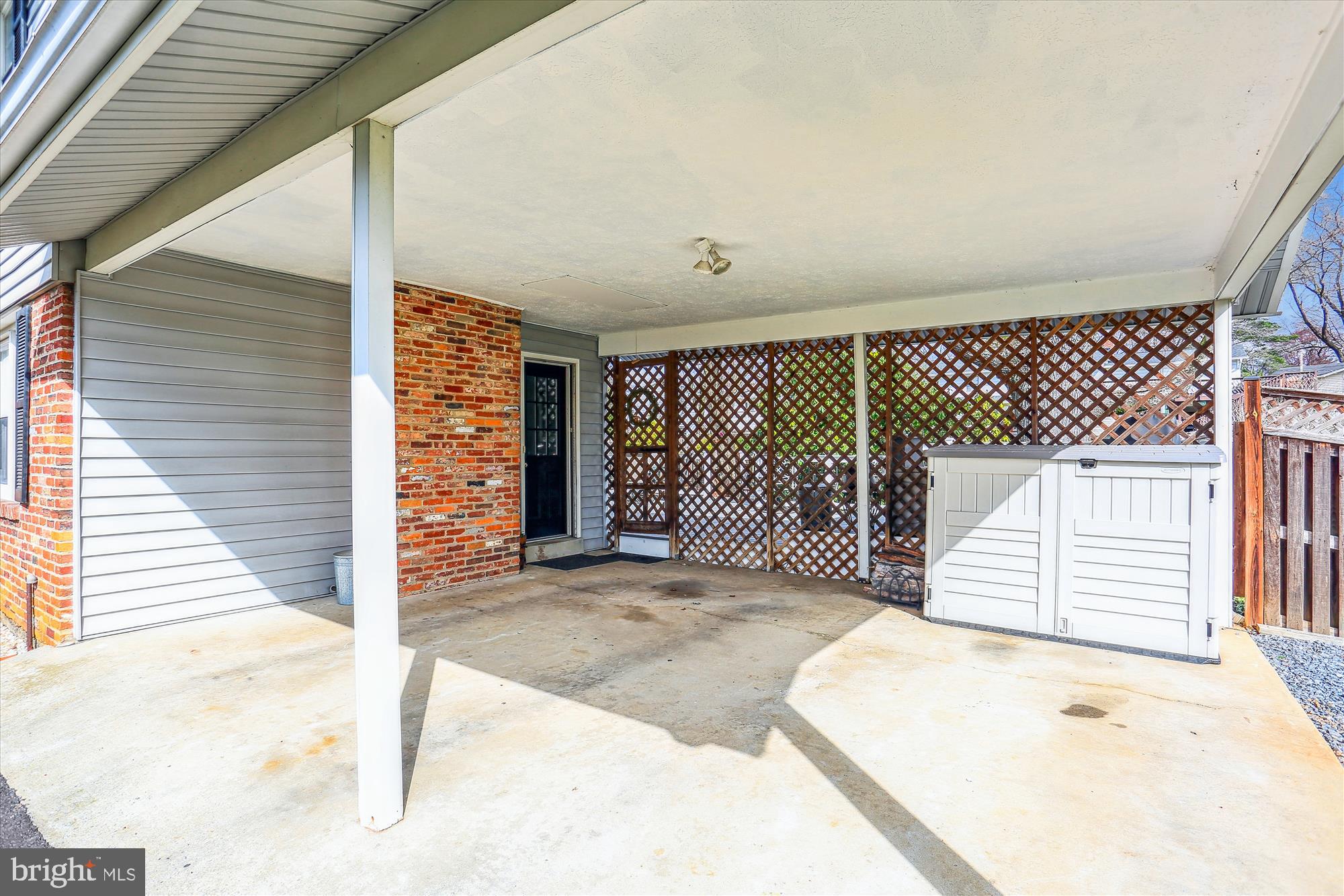 MILL CREEK TOWNE - Residential