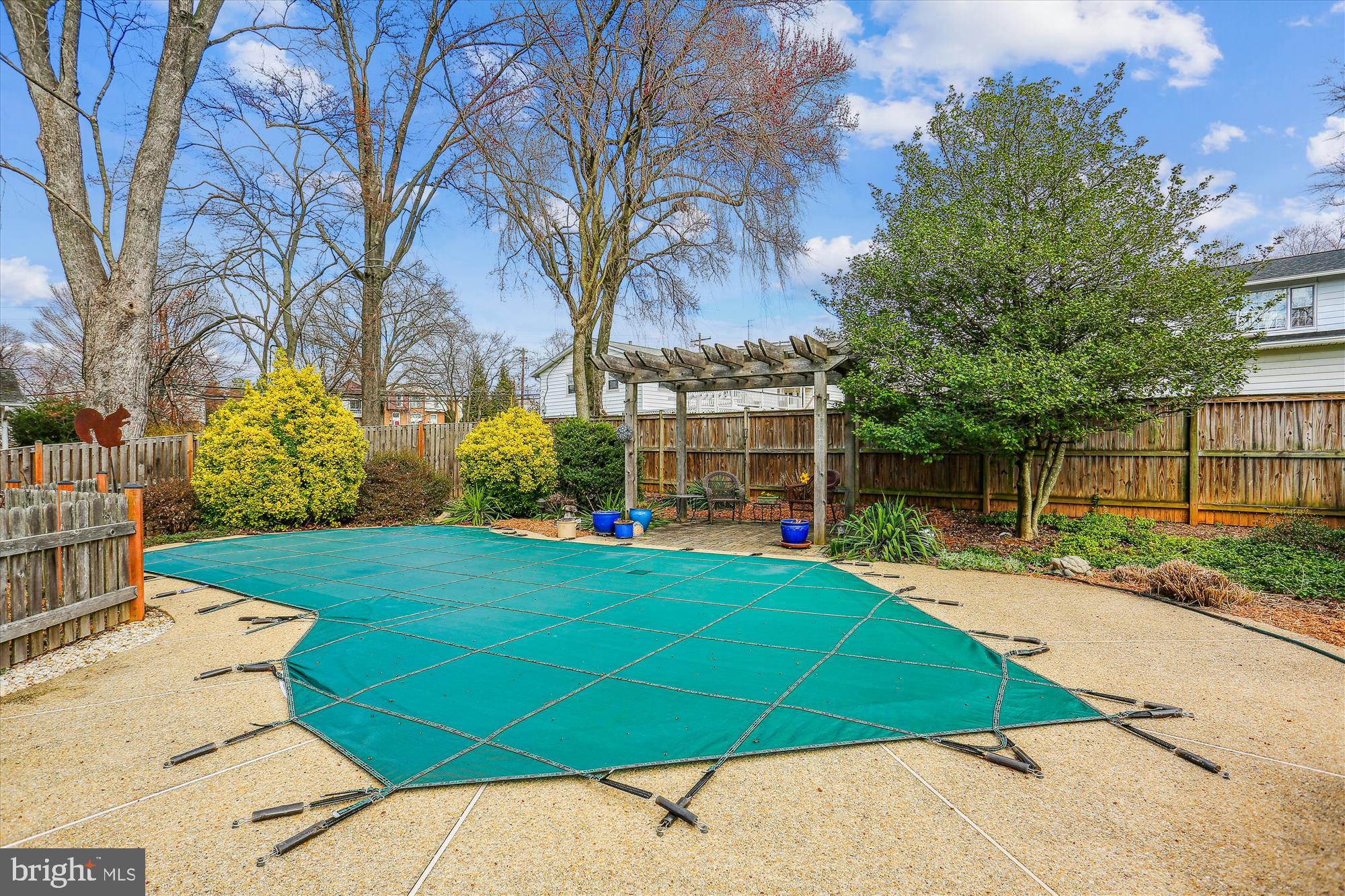 MILL CREEK TOWNE - Residential