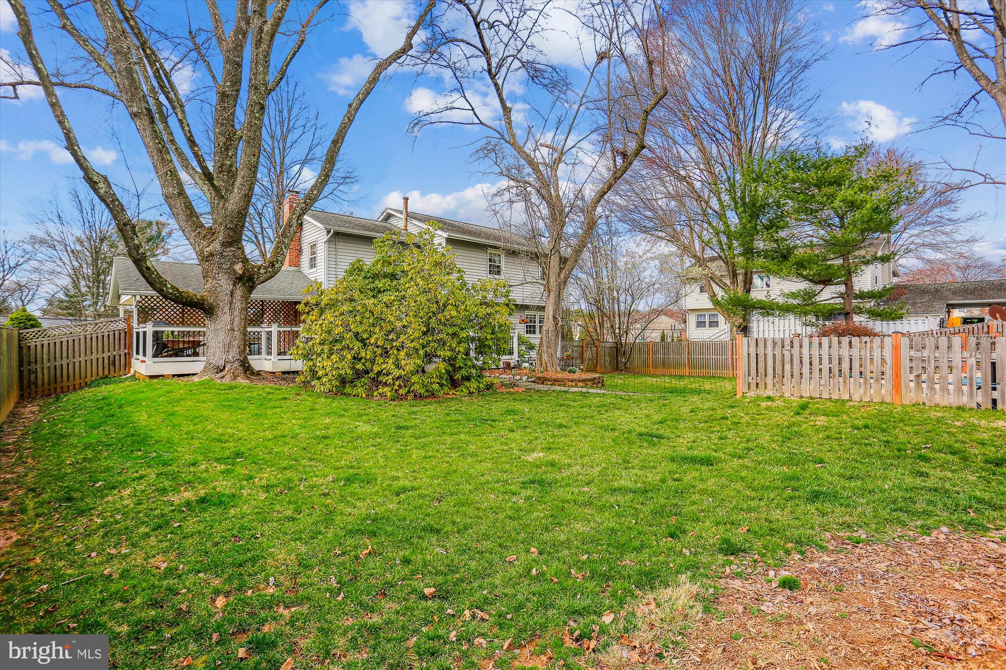 MILL CREEK TOWNE - Residential