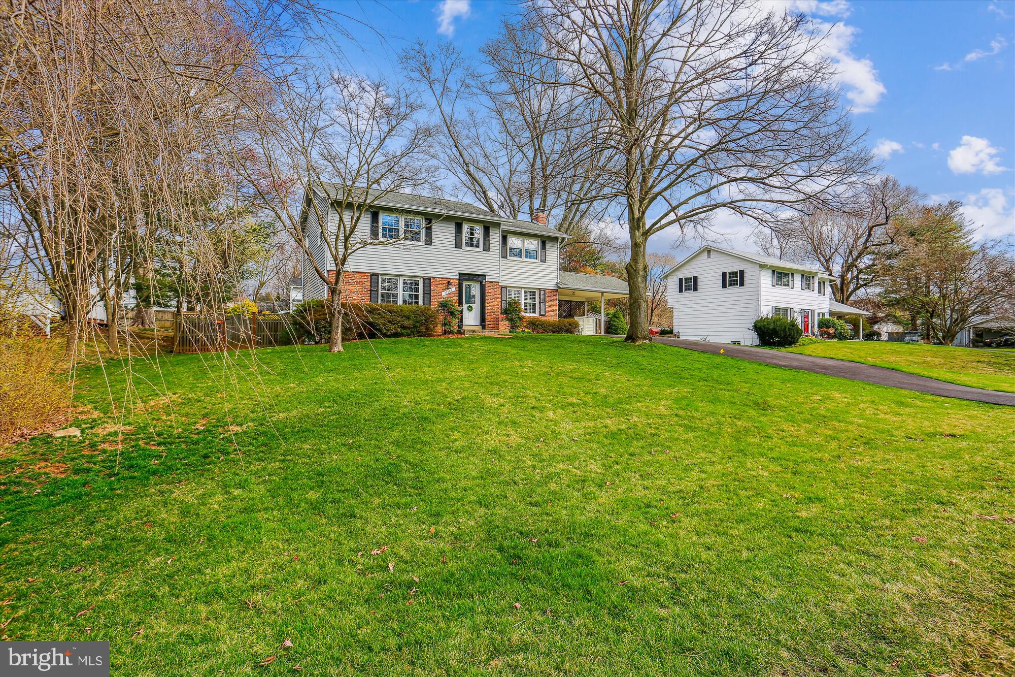 MILL CREEK TOWNE - Residential