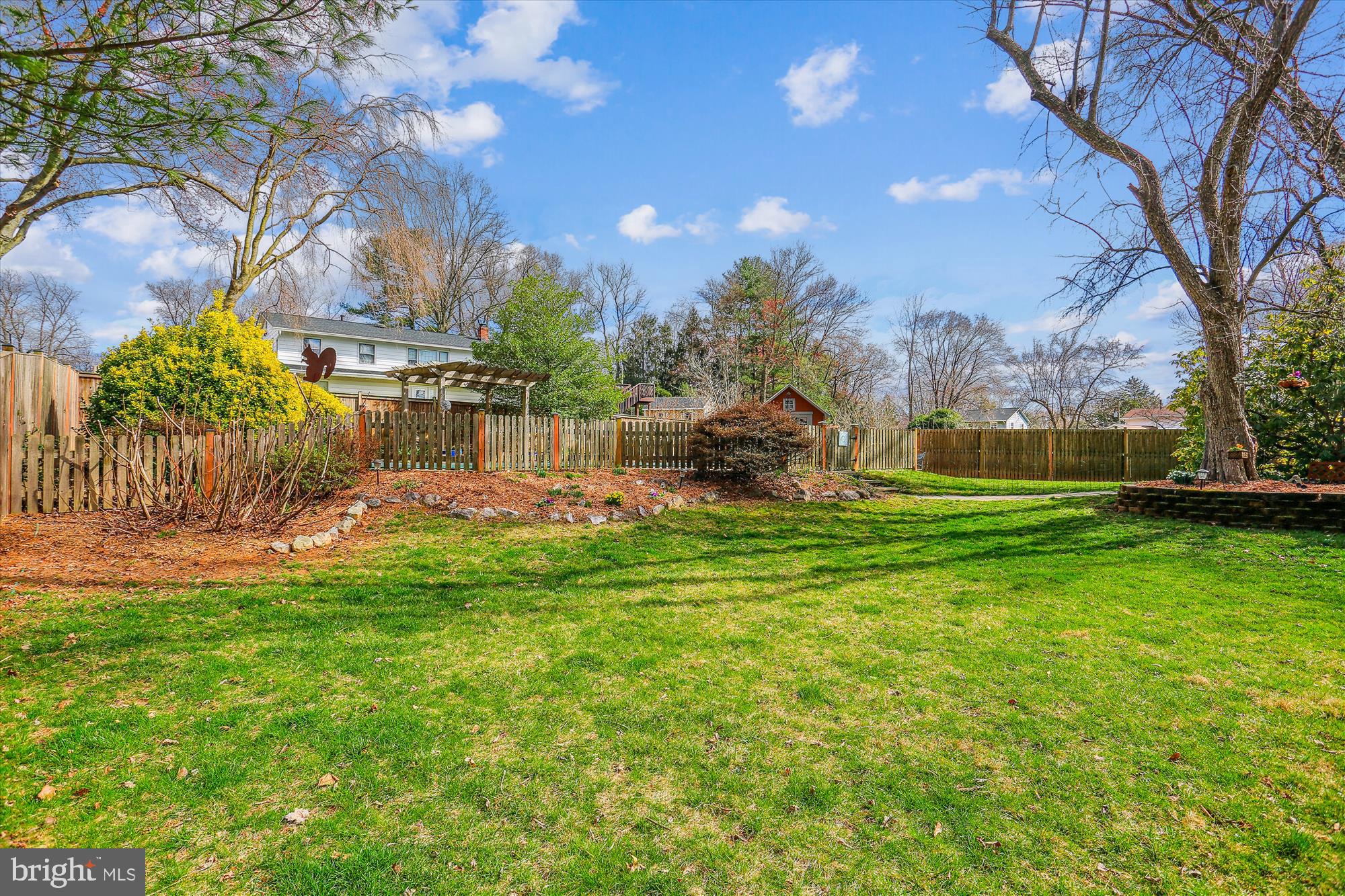 MILL CREEK TOWNE - Residential