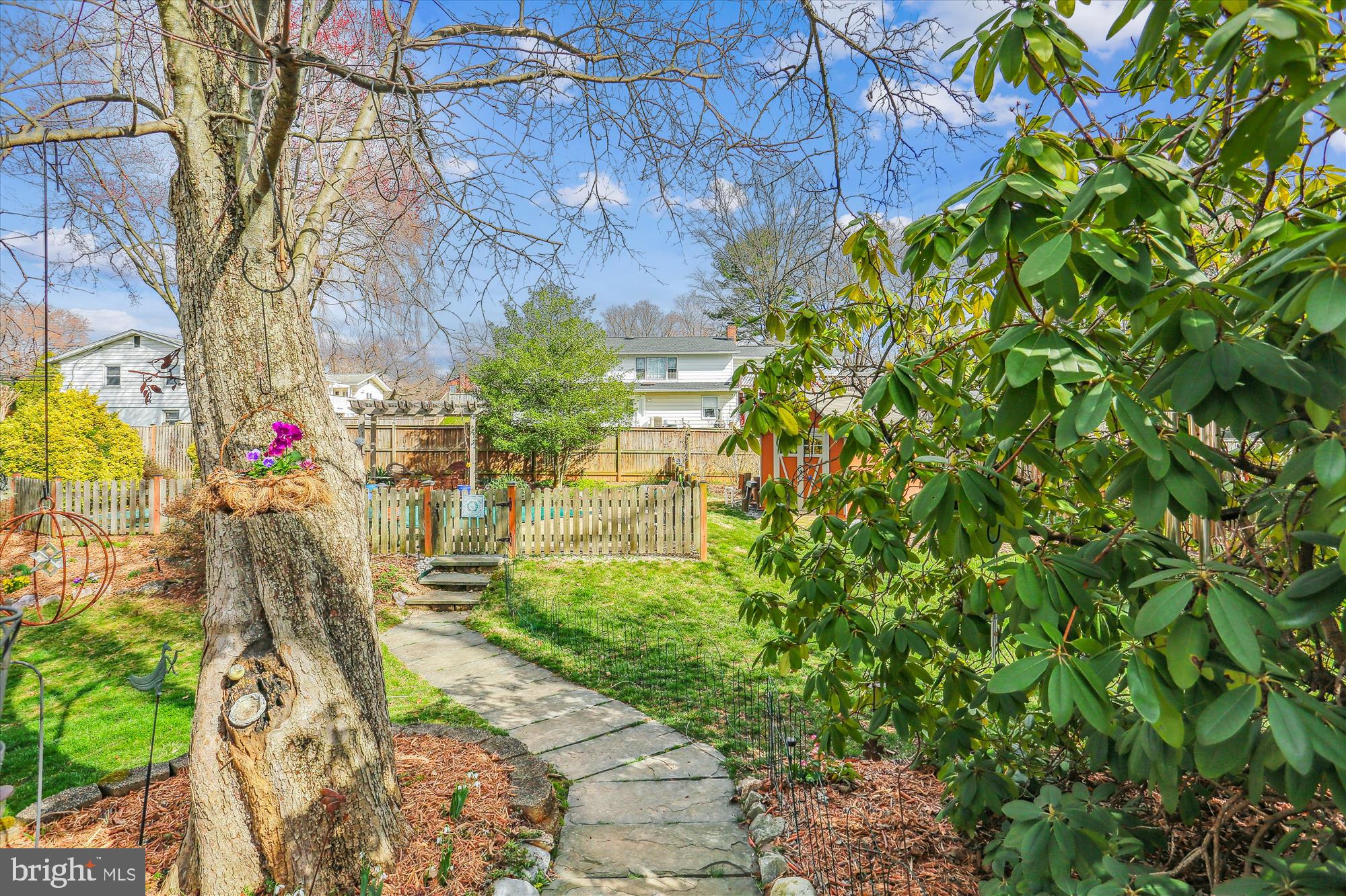 MILL CREEK TOWNE - Residential