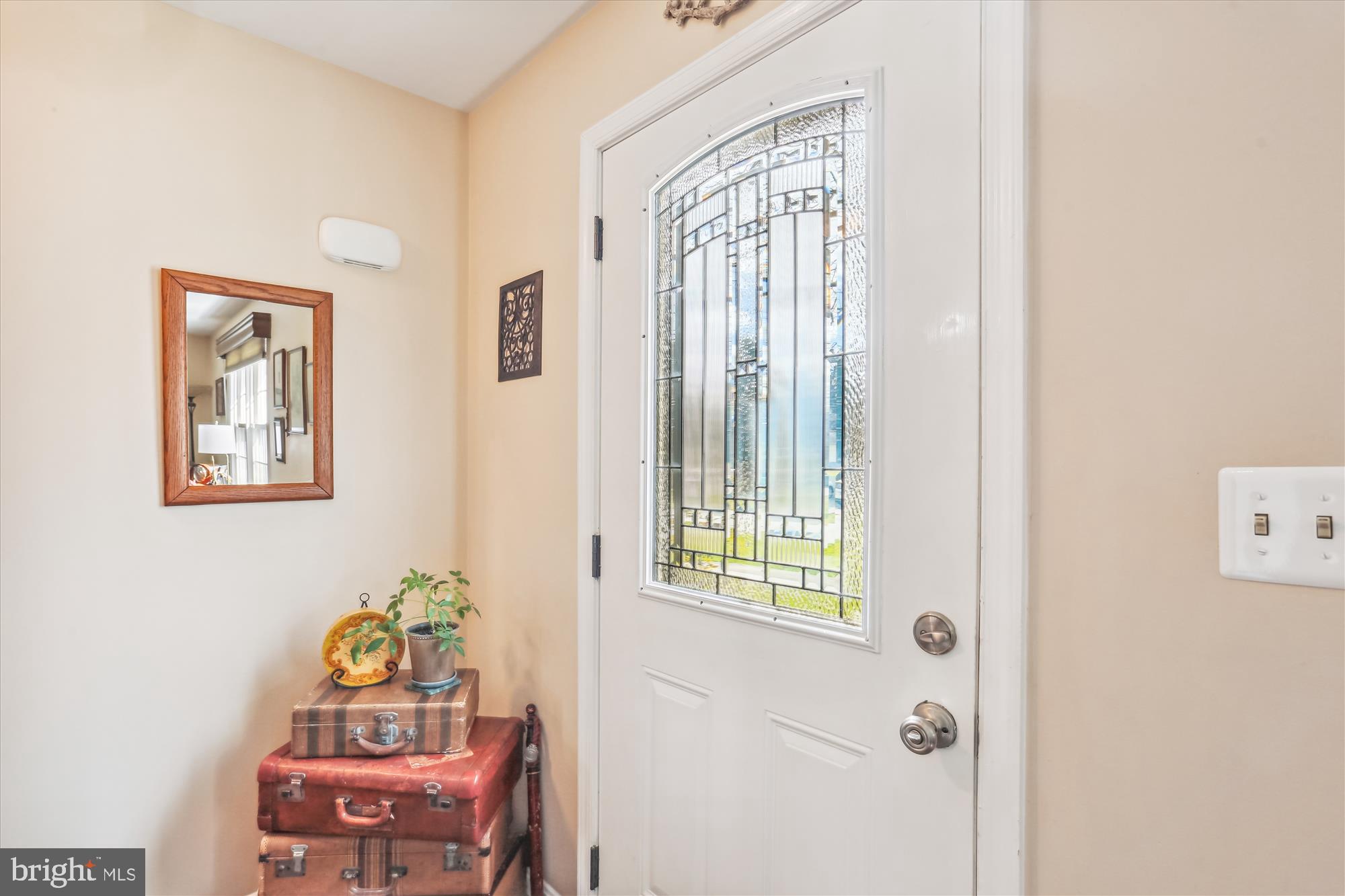 MILL CREEK TOWNE - Residential