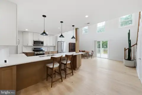 MLS: MDHW2072764