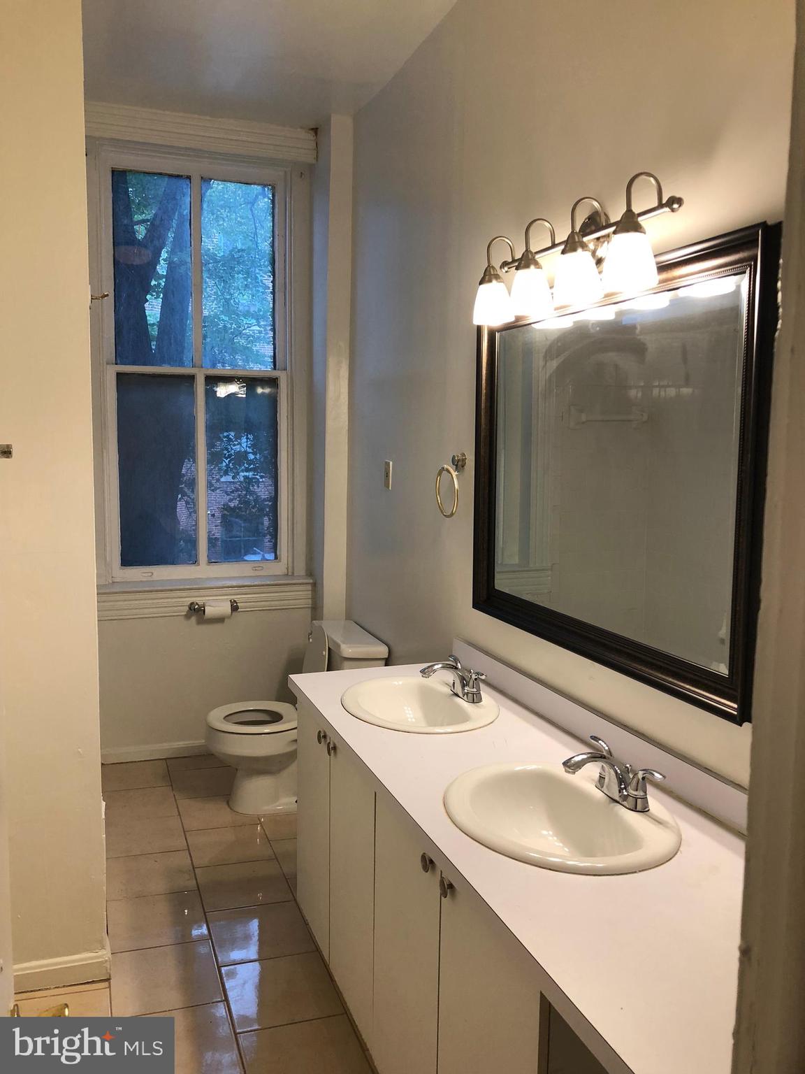 BOLTON HILL HISTORIC DISTRICT - Residential Lease