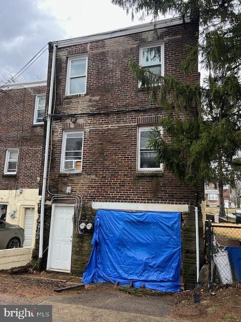 OXFORD CIRCLE - Residential Income