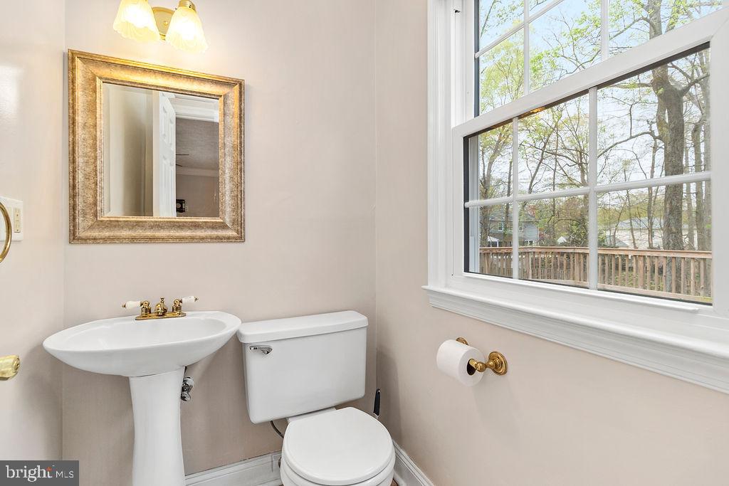 NEWINGTON STATION - Residential