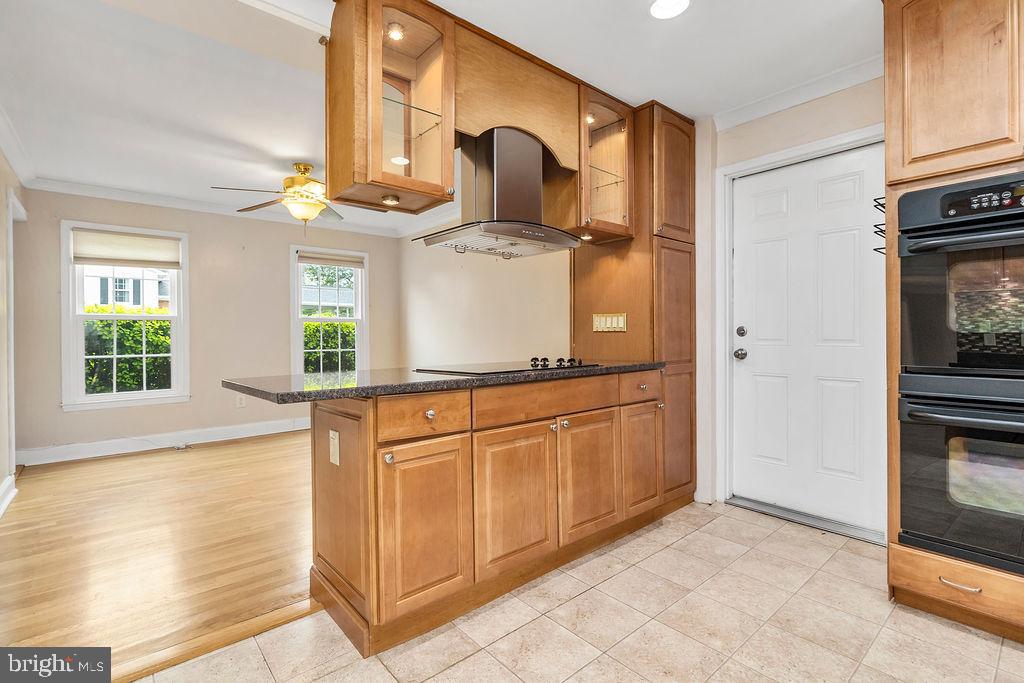 NEWINGTON STATION - Residential