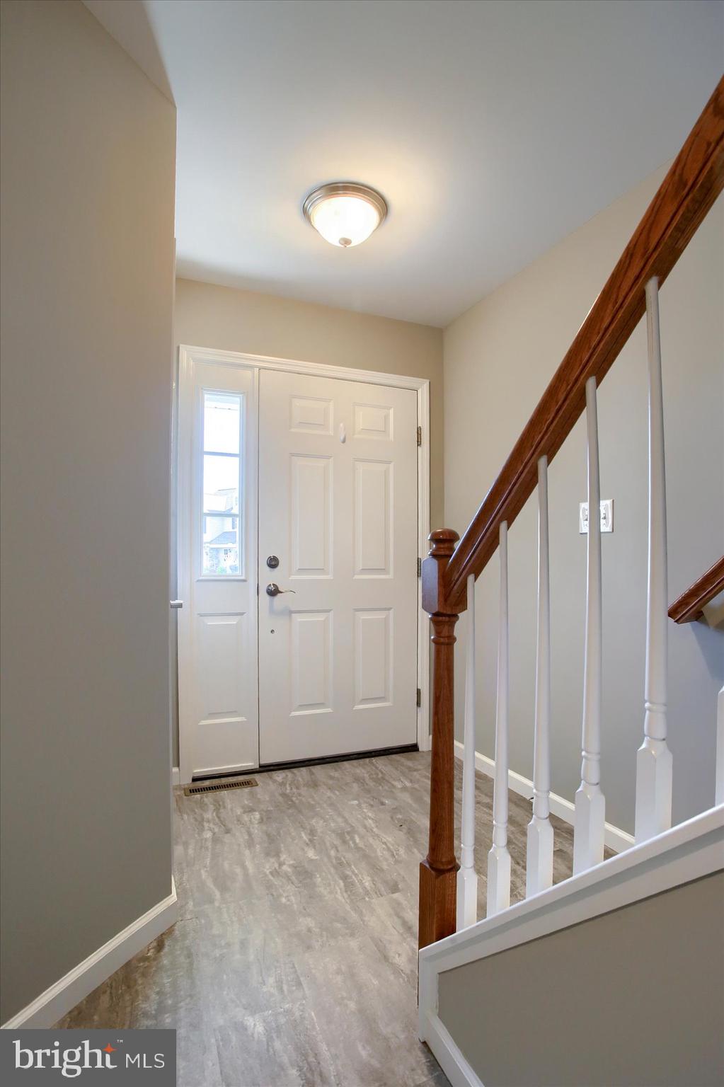 178 BRAEBURN WAY