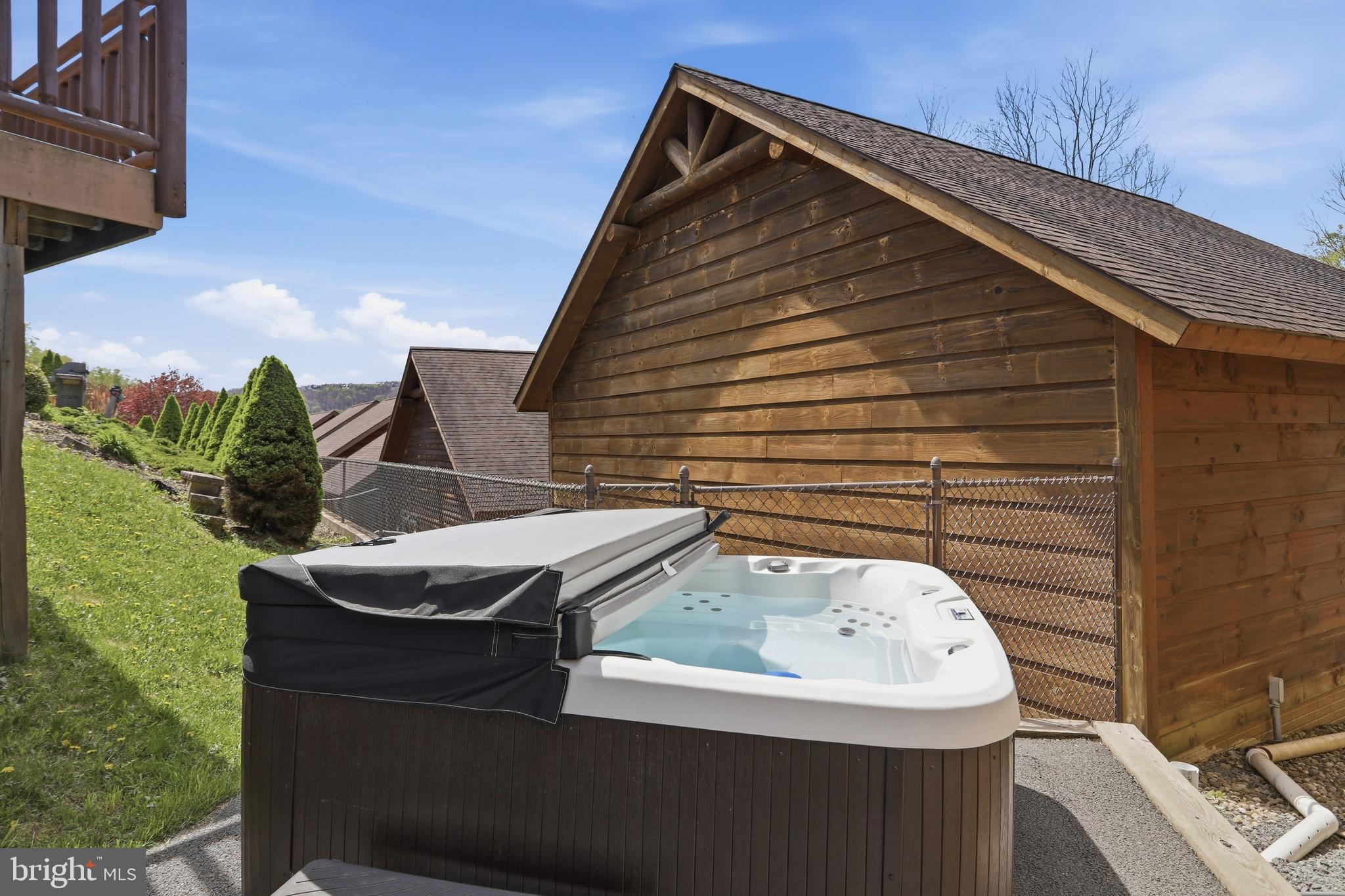 THE LODGES AT SUNSET VILLAGE - Residential