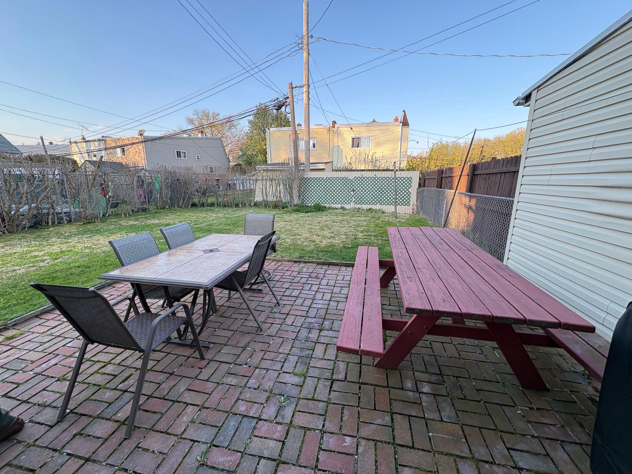 SOMERTON - Residential