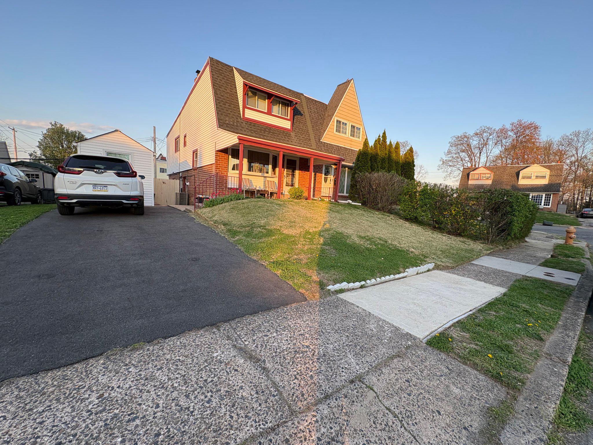 SOMERTON - Residential